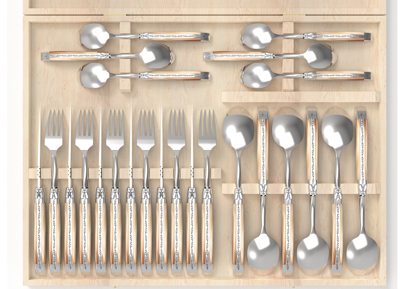 Service Laguiole de 24 pièces avec un manche en pointe de corne blonde et mitres en acier inoxydable