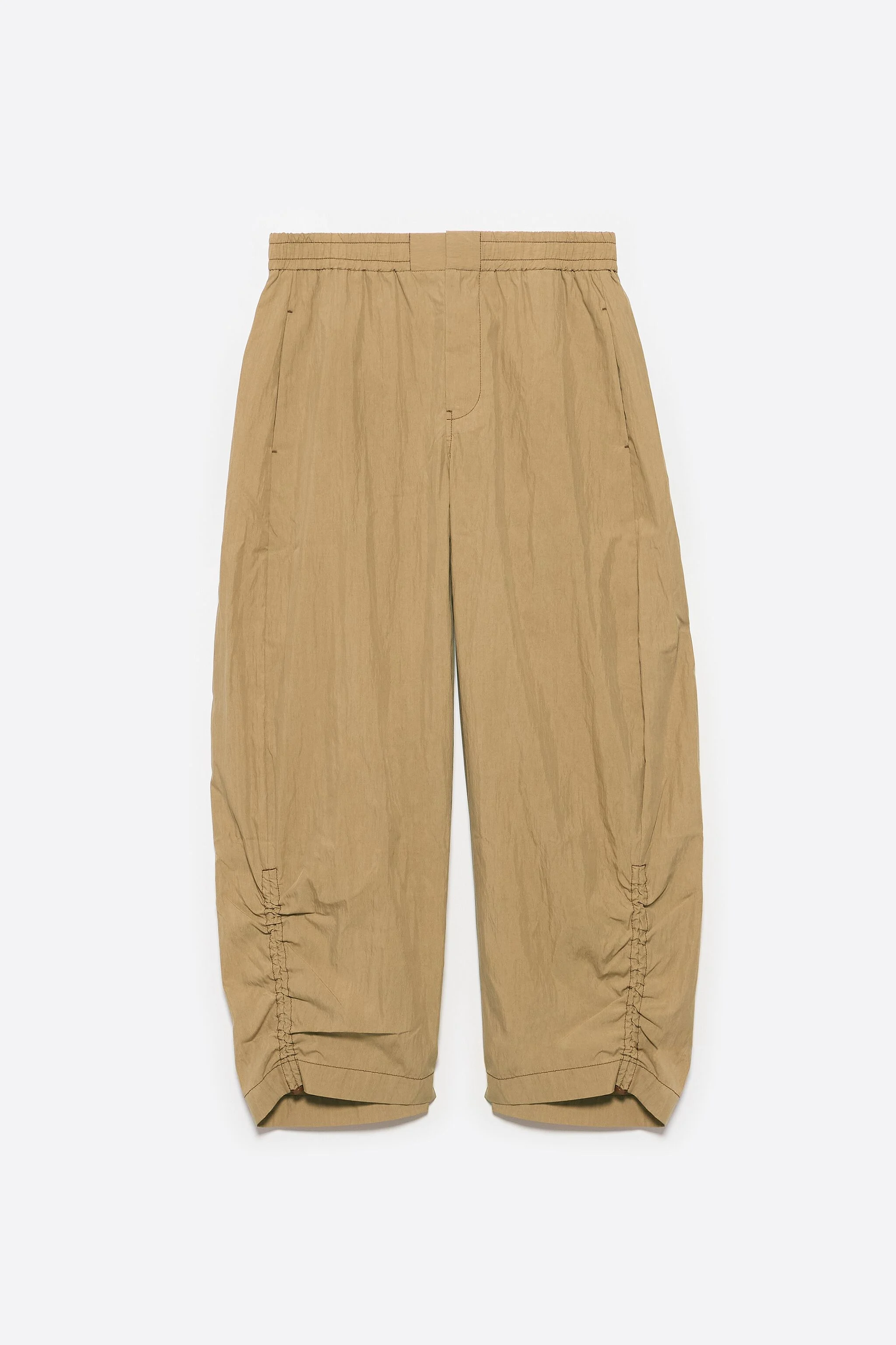 Calça jogger franzida cor caramelo