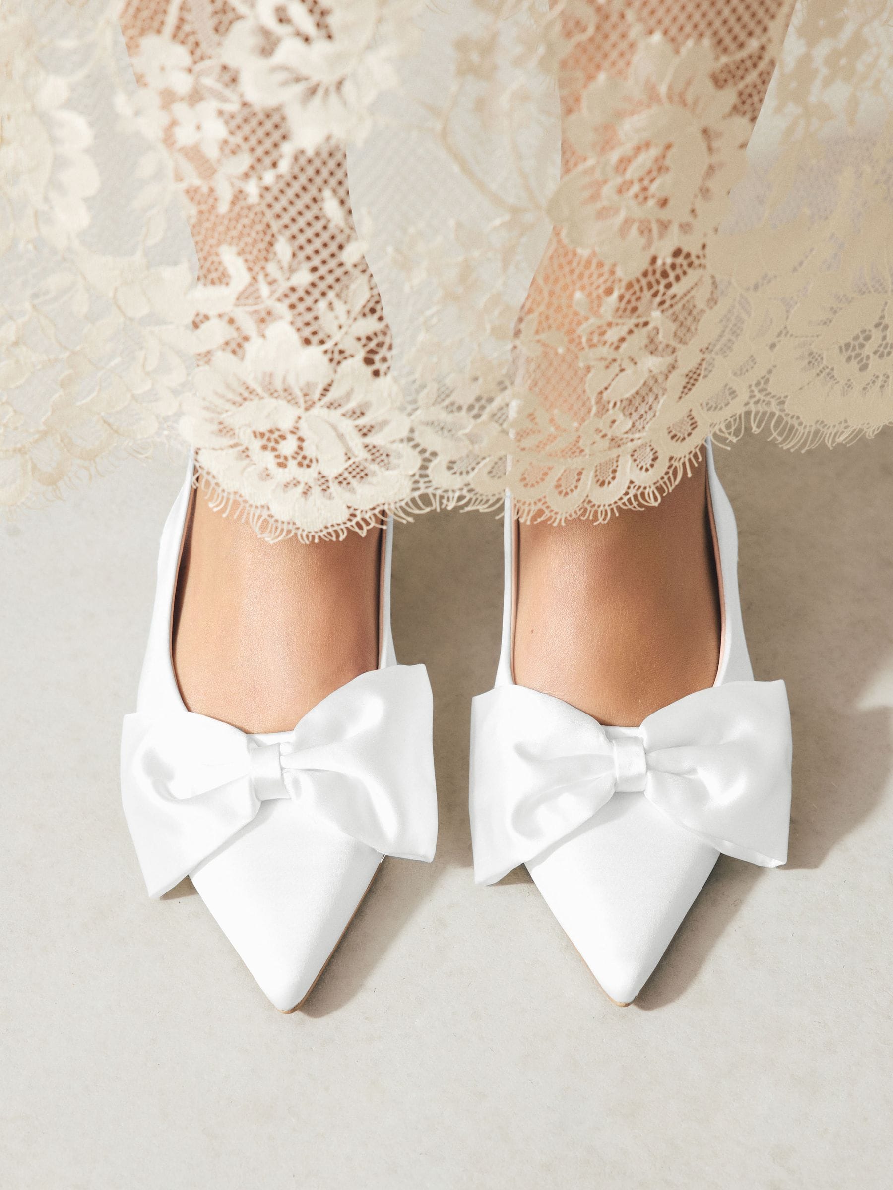 Wit - Forever Comfort® Wedding Satin Bow Pointed Toe Slingback Heels