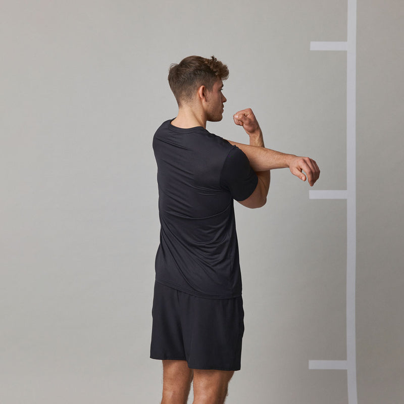 Trainingsshirt Herren aus recyceltem Polyester Schwarz