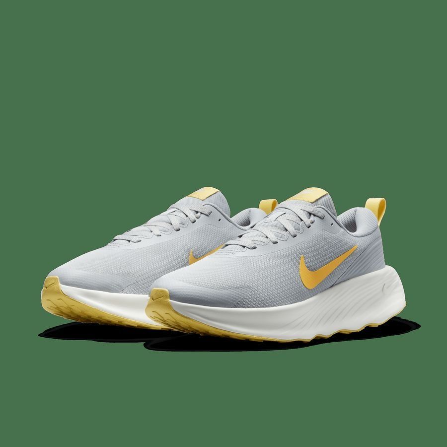 Nike Promina