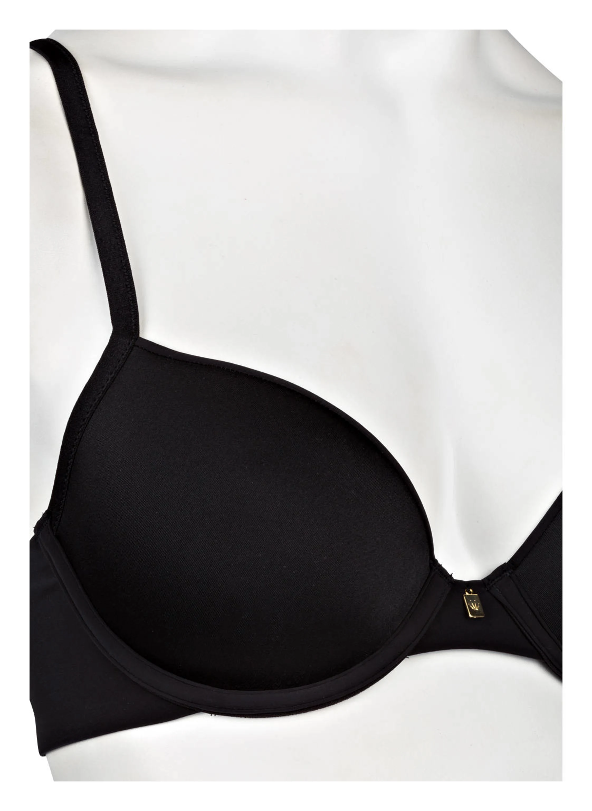 Triumph Spacer-BH BODY MAKE-UP ESSENTIALS