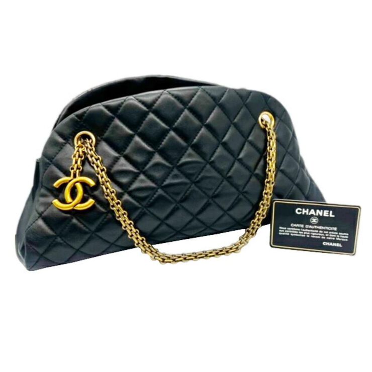 Chanel Vintage Chanel Shoulder Bag Black
