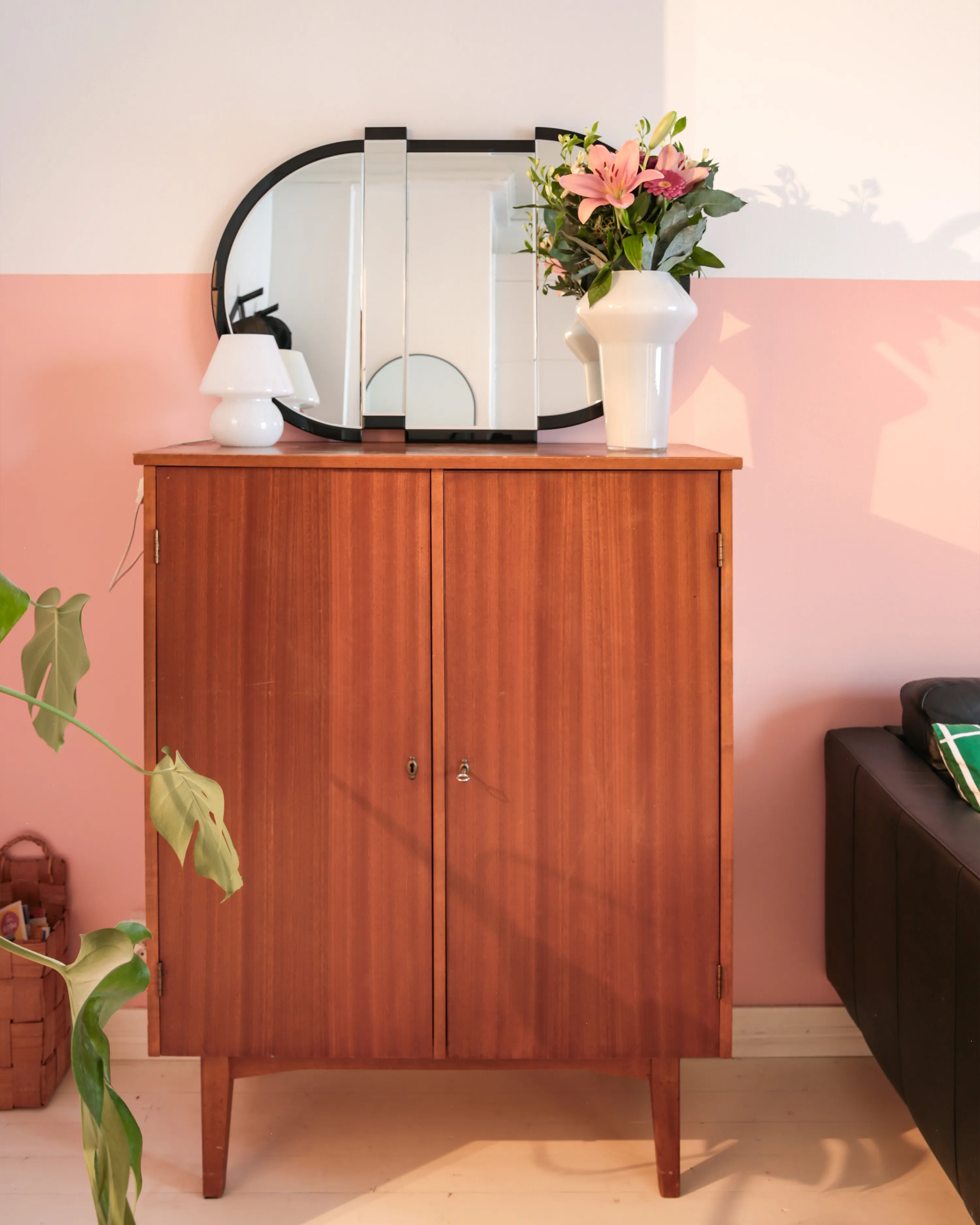 Wandspiegel MICHERY 60 cm 90 cm Zwart