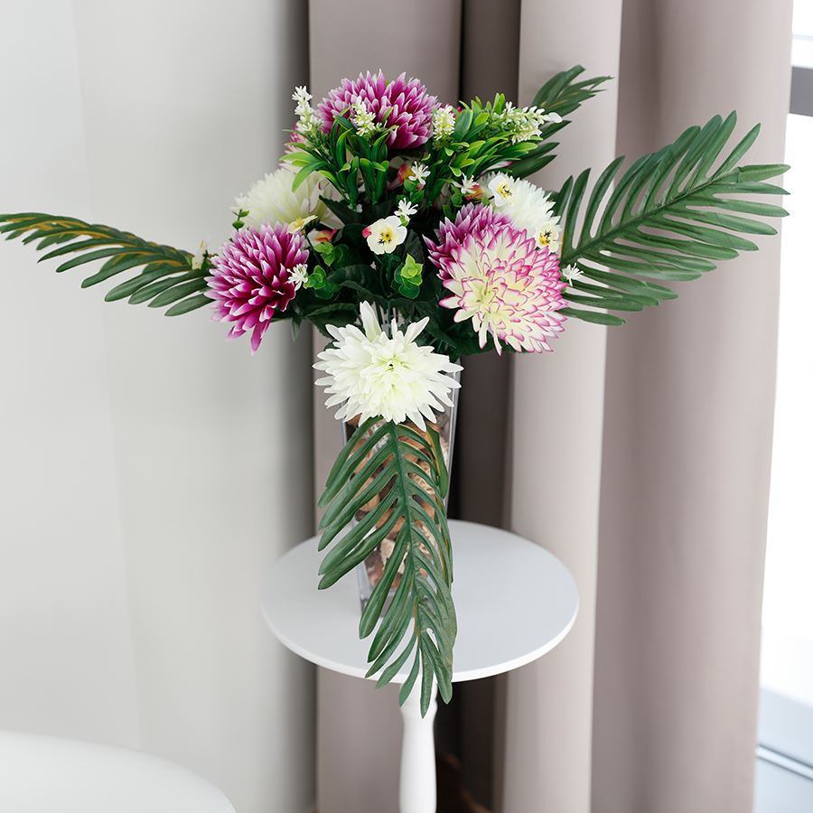 Künstlicher Strauß mit Dahlien