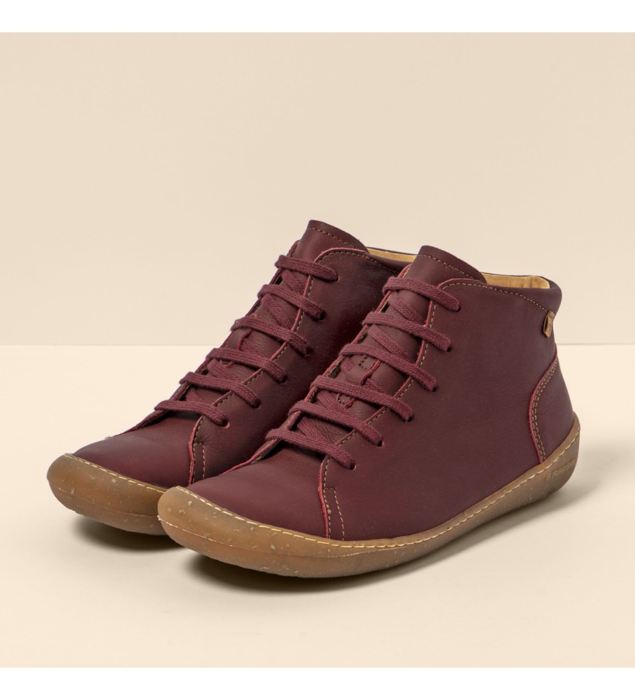 Botas de cano curto Naturalista em couro bordô