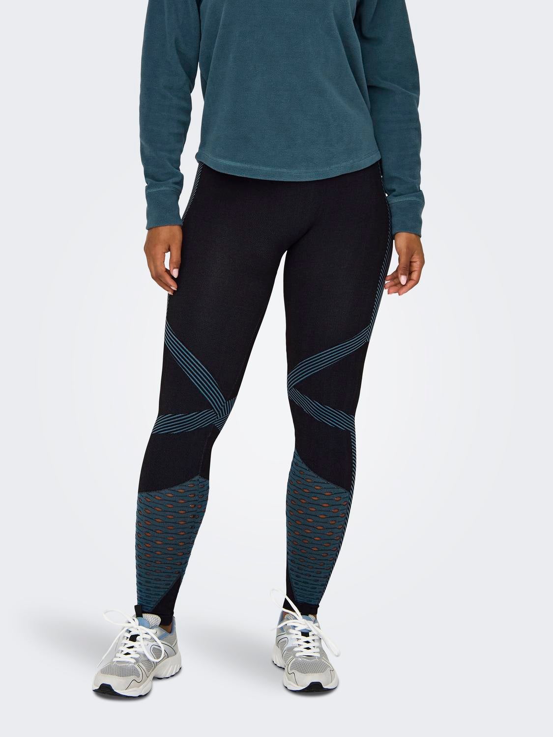 ONPAKARI Hohe Taille Enger Schnitt Sportleggings Black