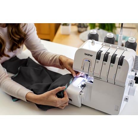 Brother M343DST overlock maskine