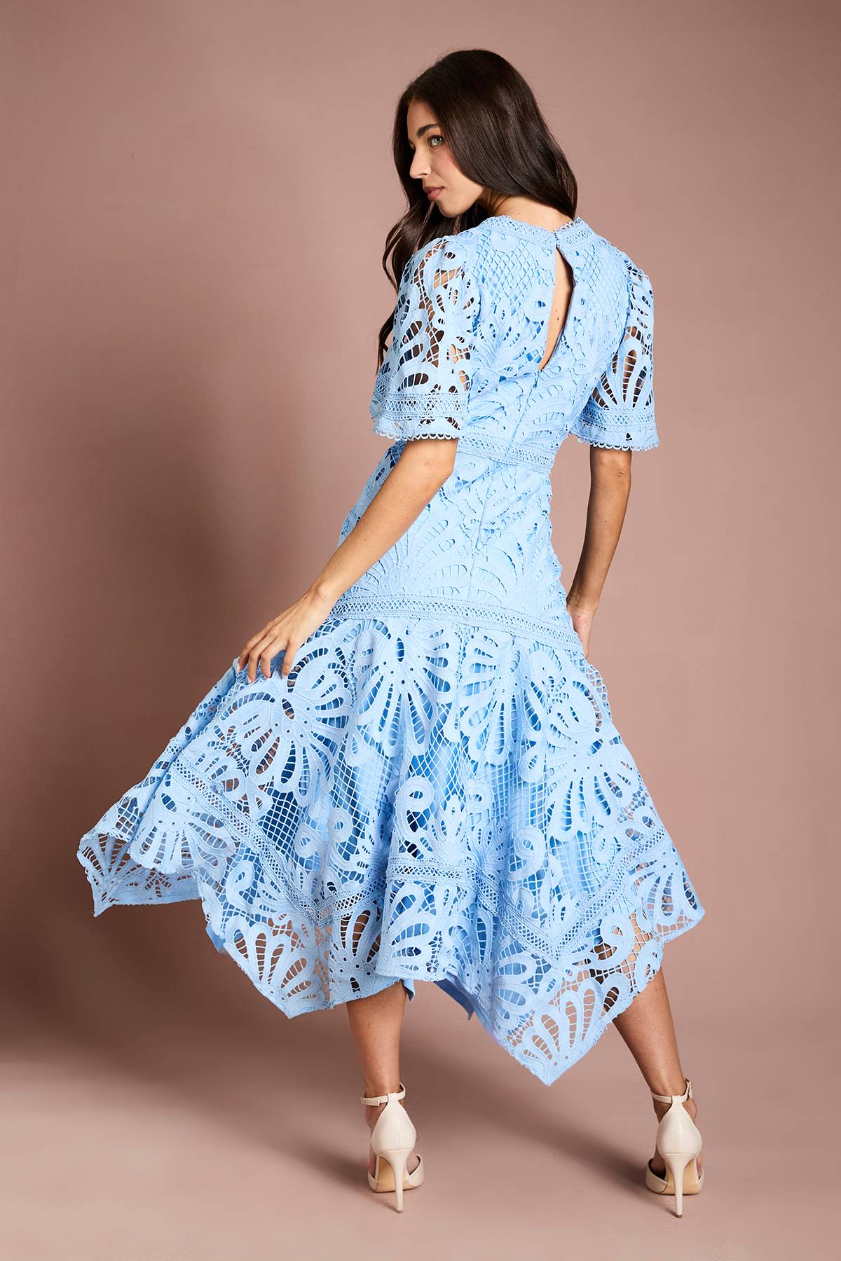 Coast Robe à Ourlet Mouchoir en Dentelle Appliquée