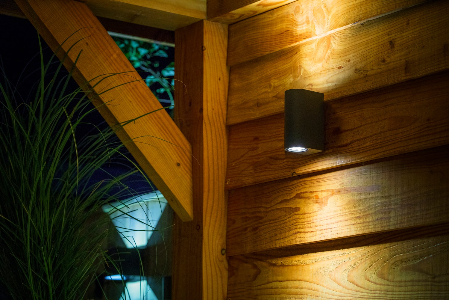 Garden Lights wandlamp Sibus zwart 6,7 x 9,2 x 18,5 cm