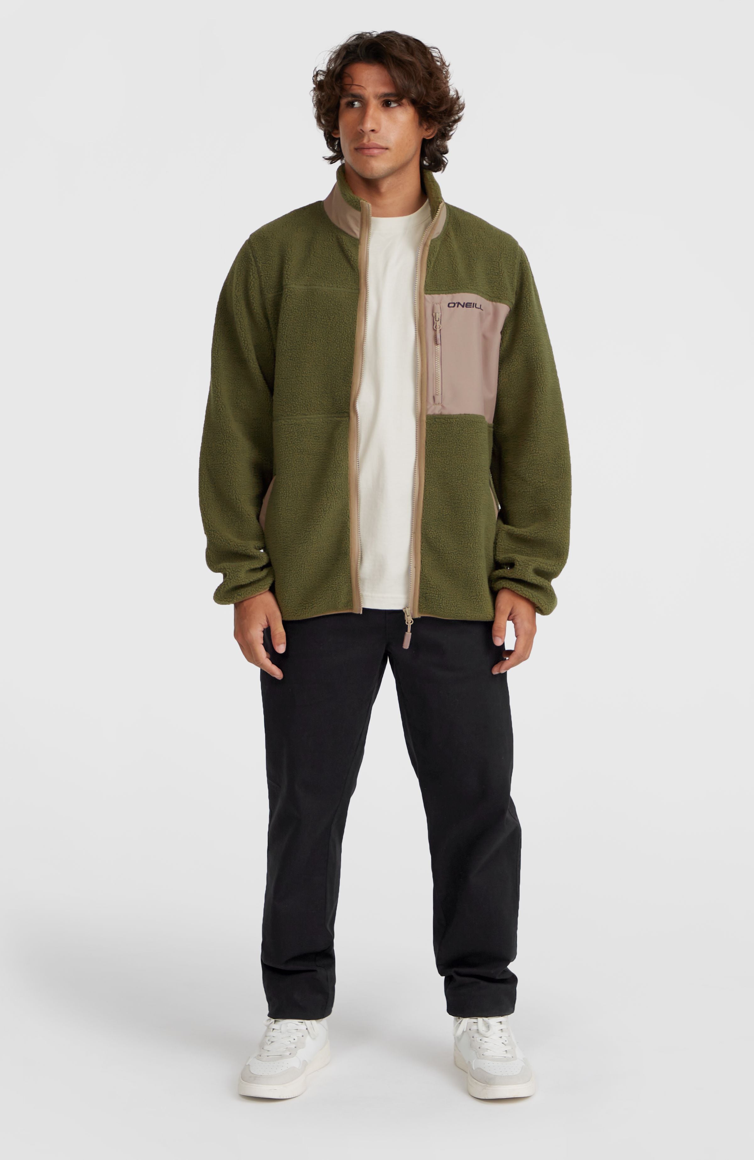Essentials chinobroek