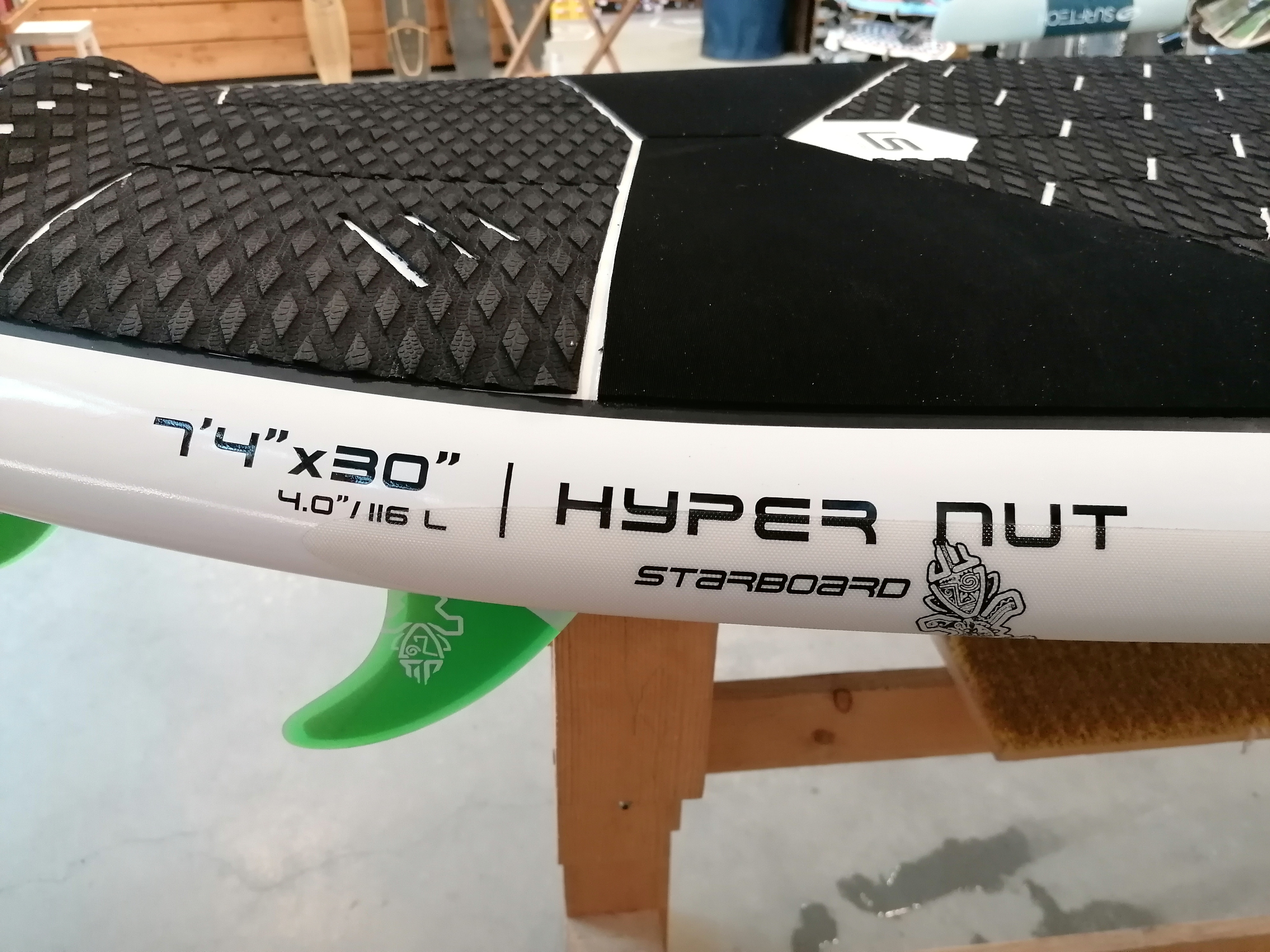 starboard Hyper Nut 7'4 - Limited edition