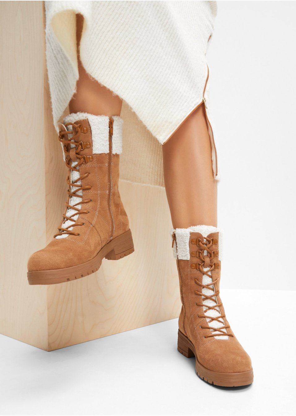 Boots à lacets