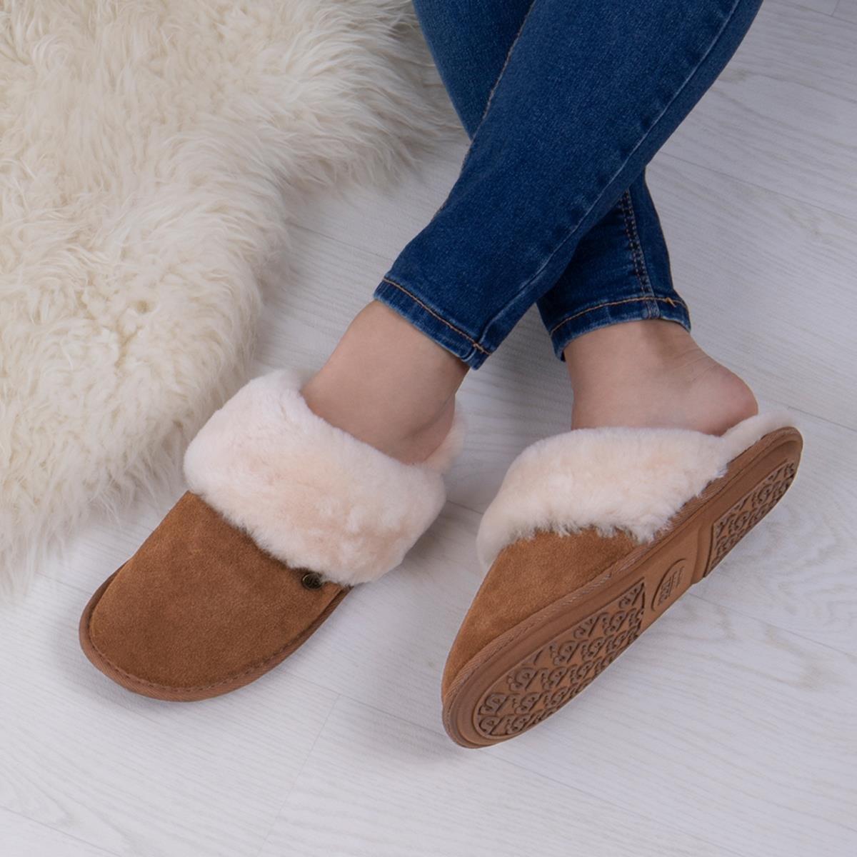 Just Sheepskin Duchess Slipper