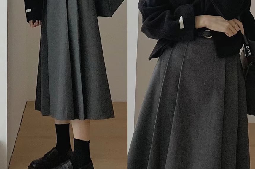 Rustie - Effen crop blazer met reverskraag