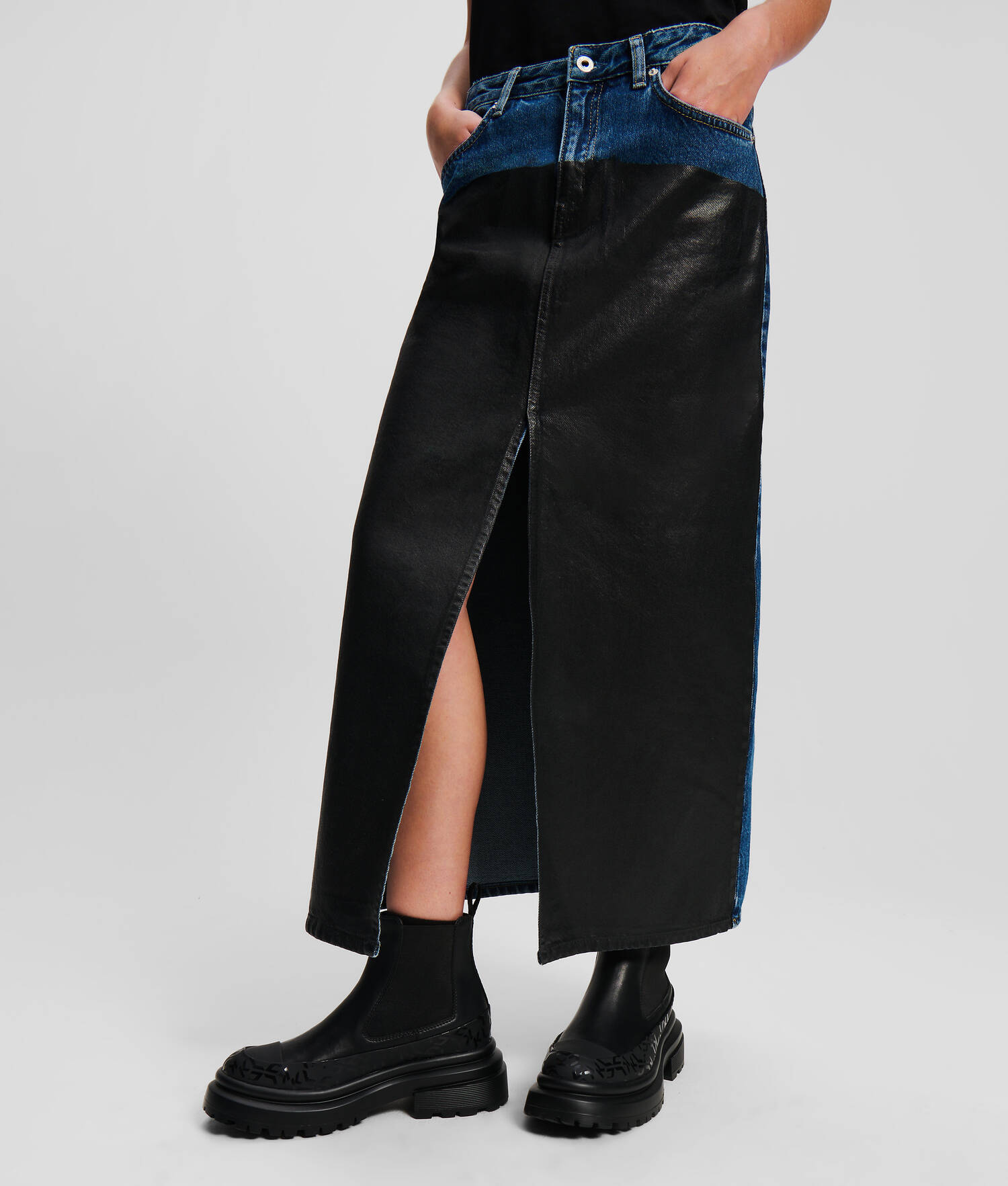 JUPE EN DENIM À BLOCS DE COULEURS KLJ
