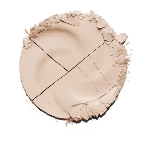 mattifying compact powder 10