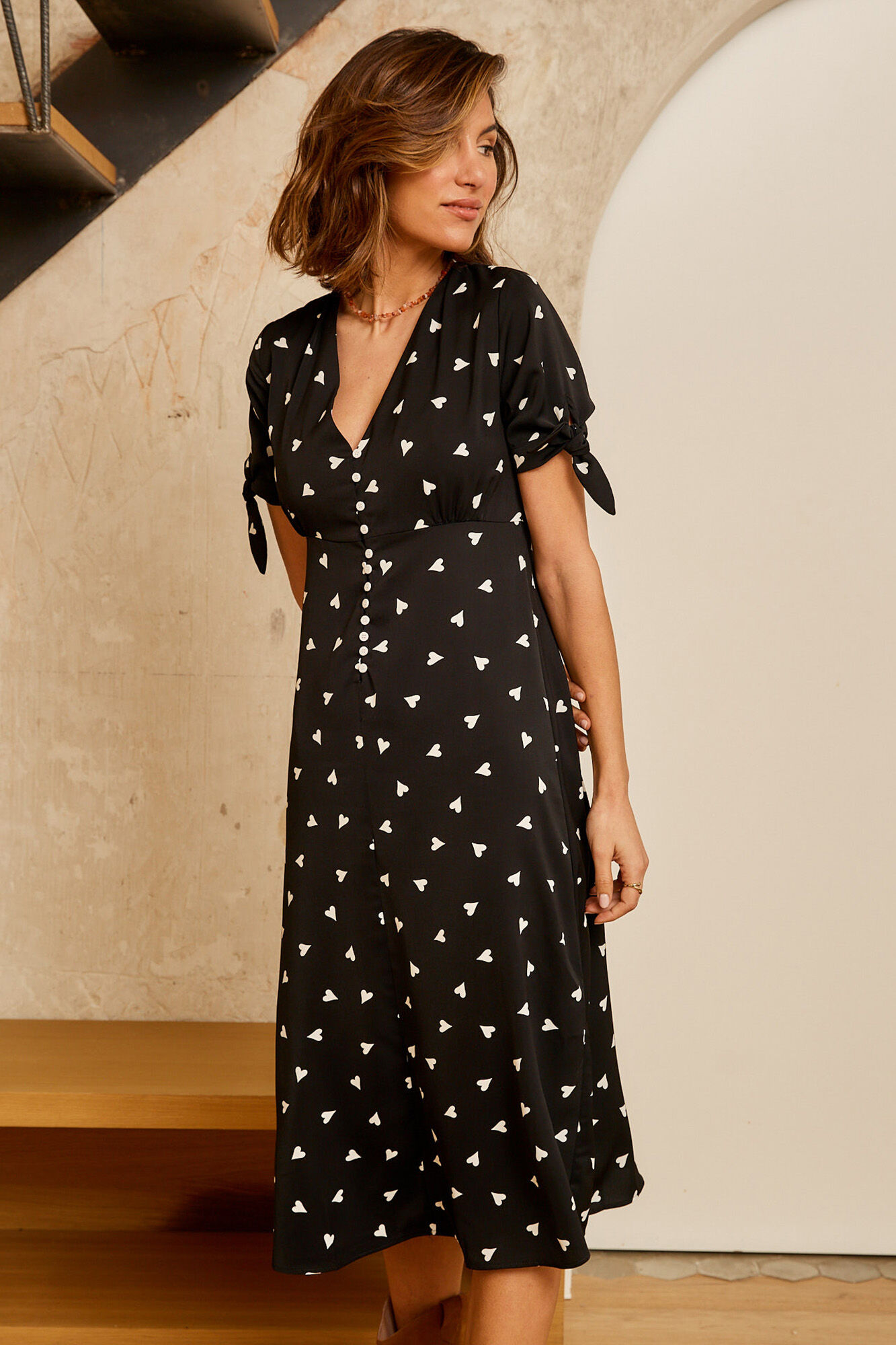 Vestido preto com corações - Preto