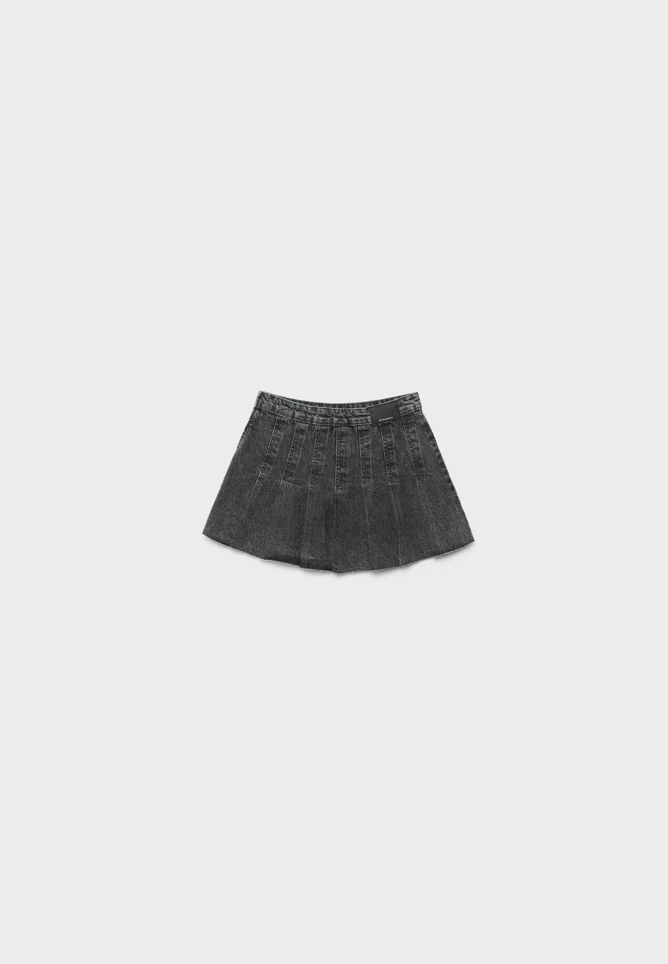 Minissaia jeans com pregas