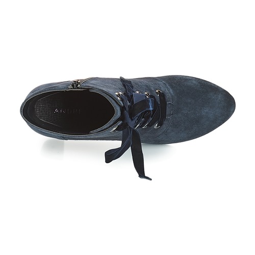 André - JUSTINE - Bleu