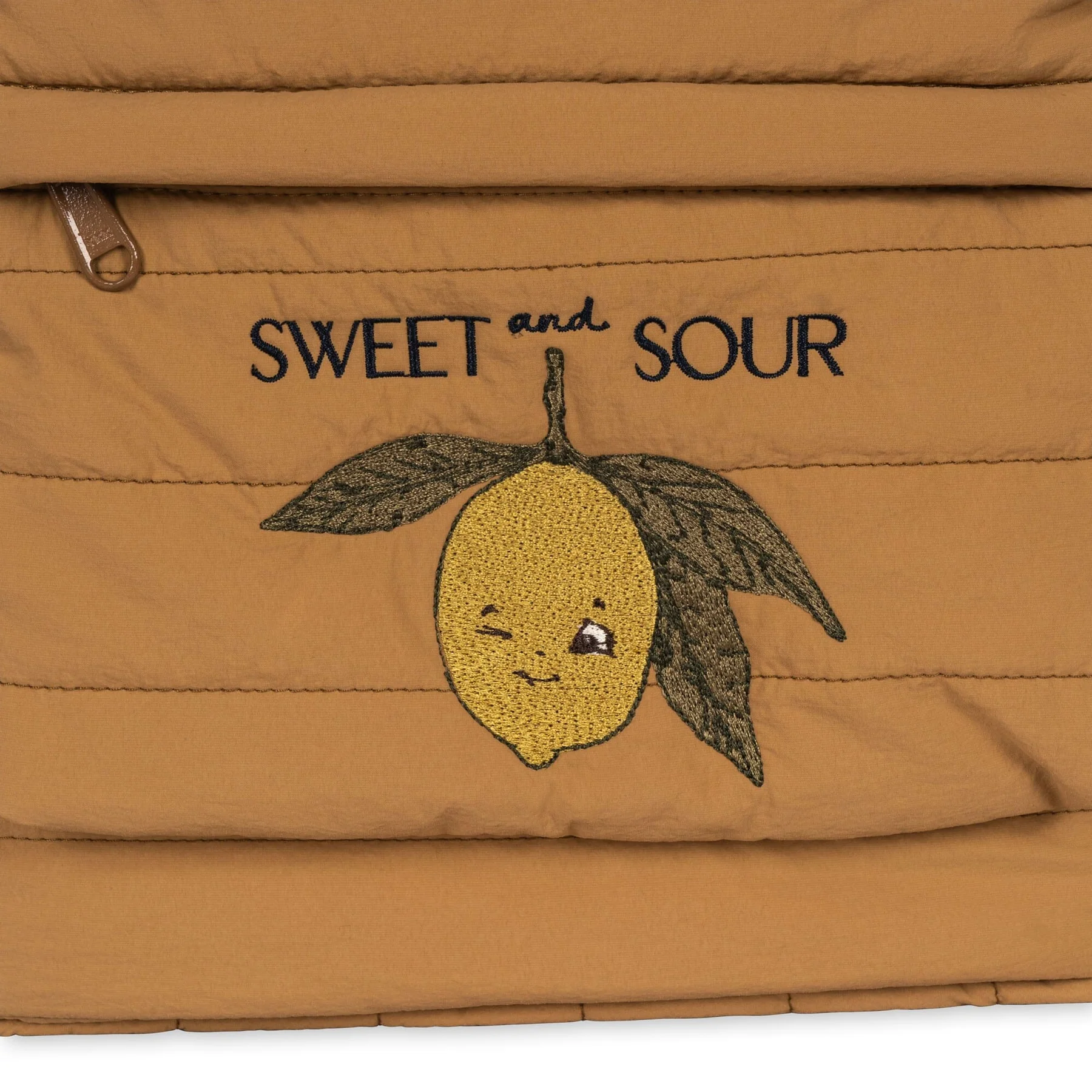 Konges Sløjd Juno Quilted Backpack Midi tobacco brown