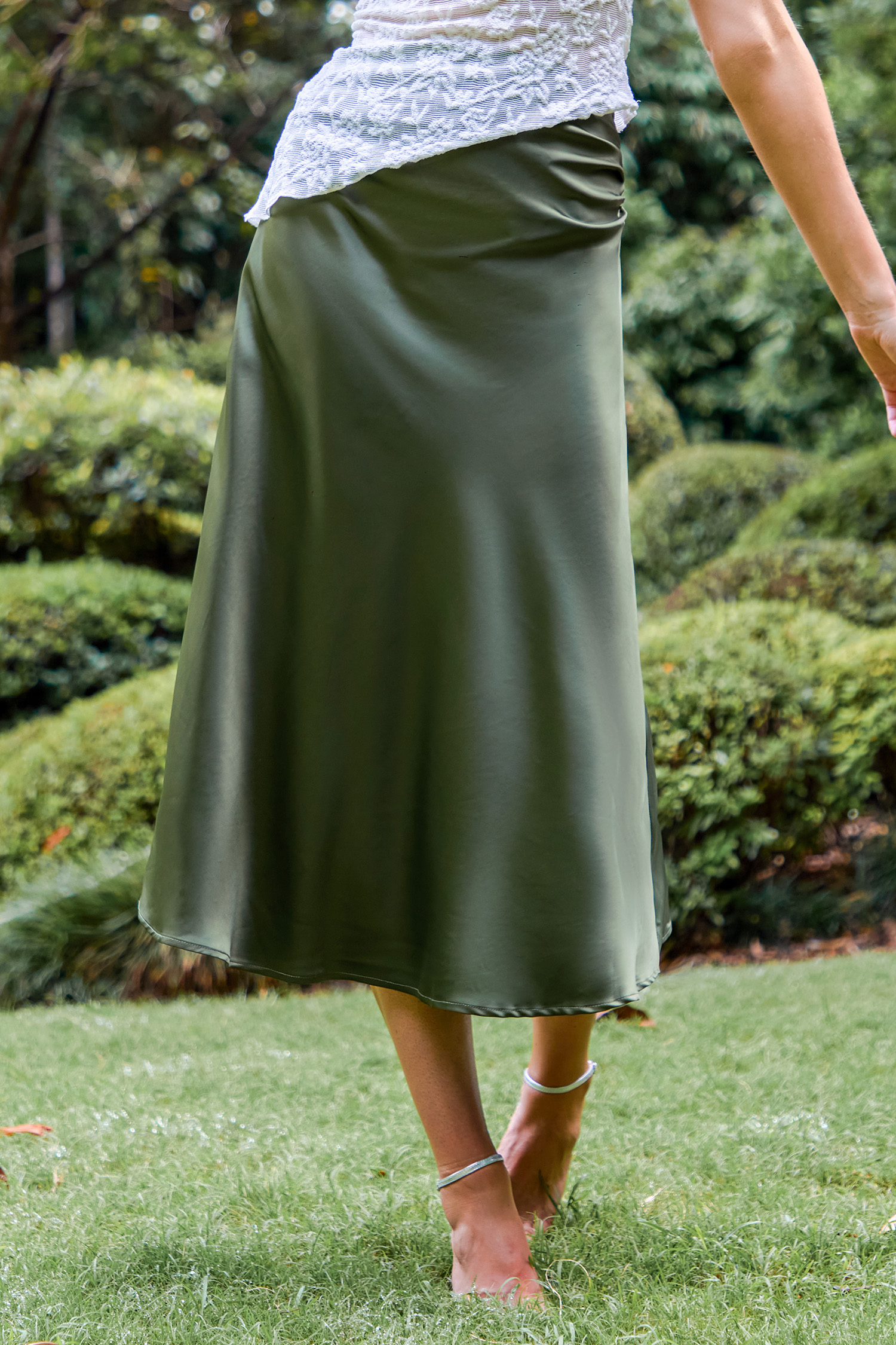 Jupe midi ruchée olive