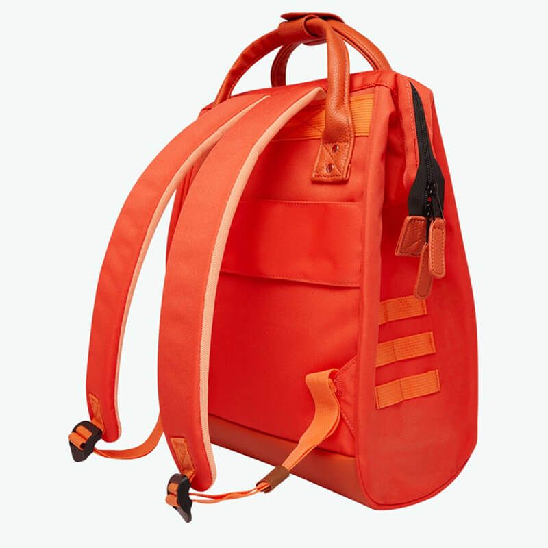 Sac à dos Adventurer Medium 23 litres + 2 grandes pochettes Alicante