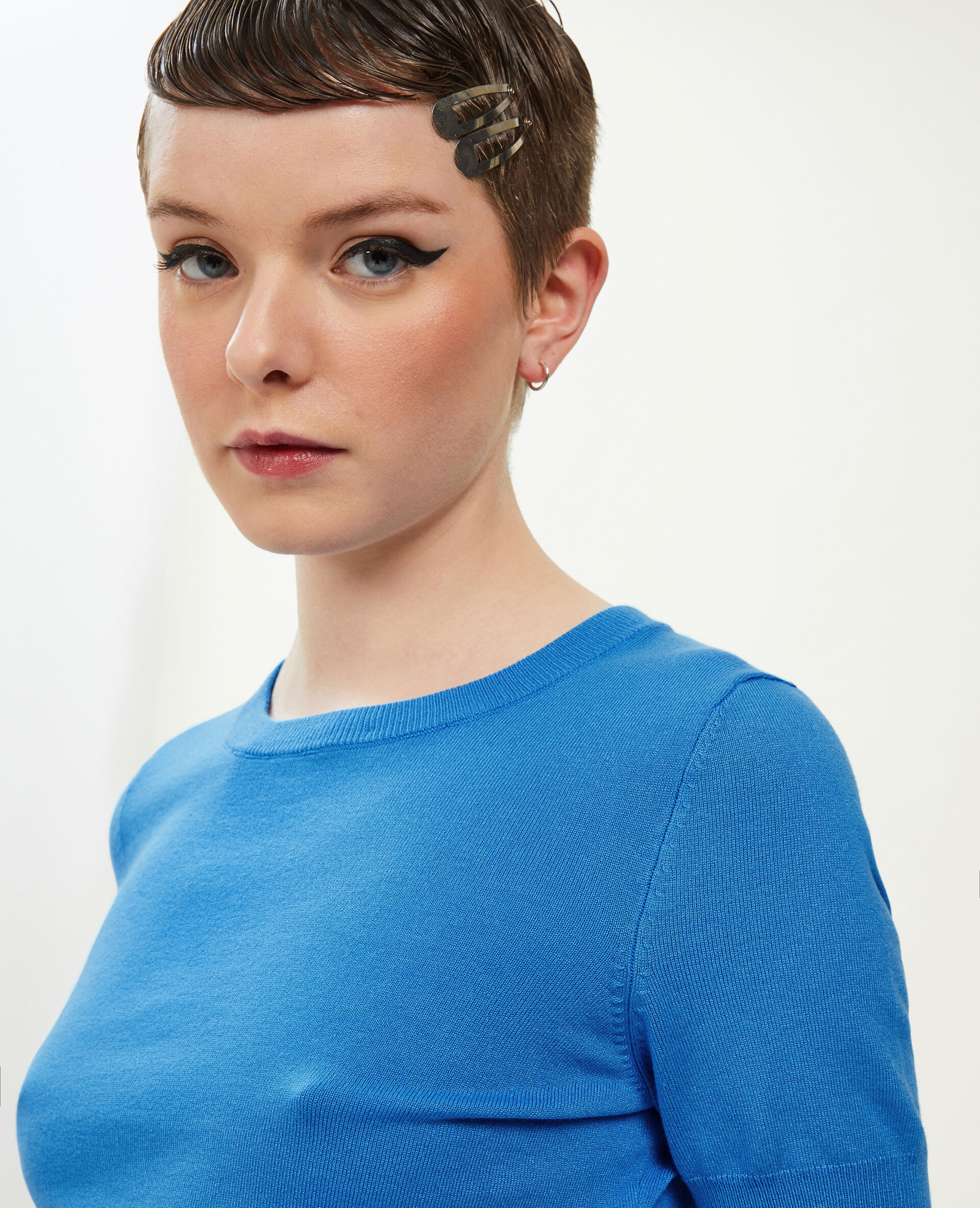 Pull manches courtes en maille fine - Bleu