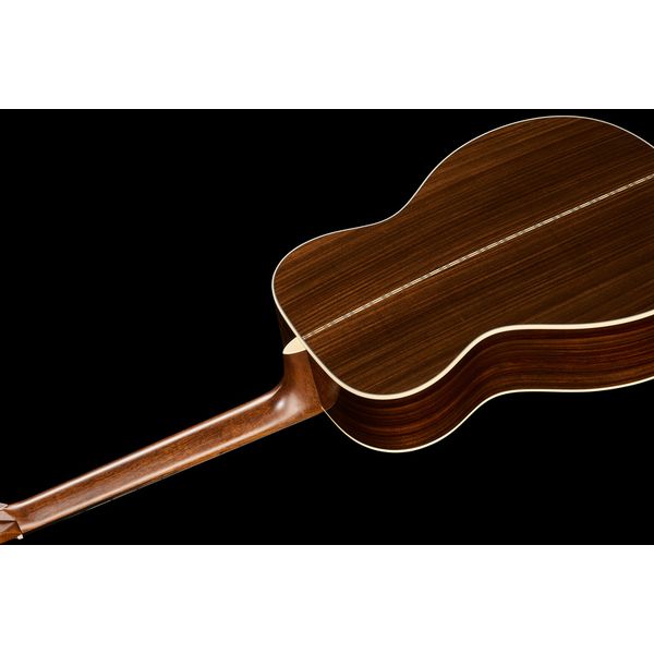 Martin Guitar OM-28
