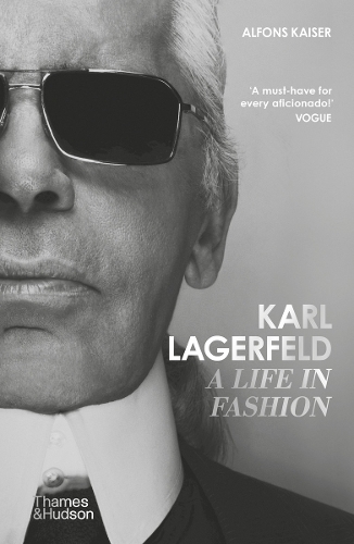 Karl Lagerfeld: A Life in Fashion (Paperback)