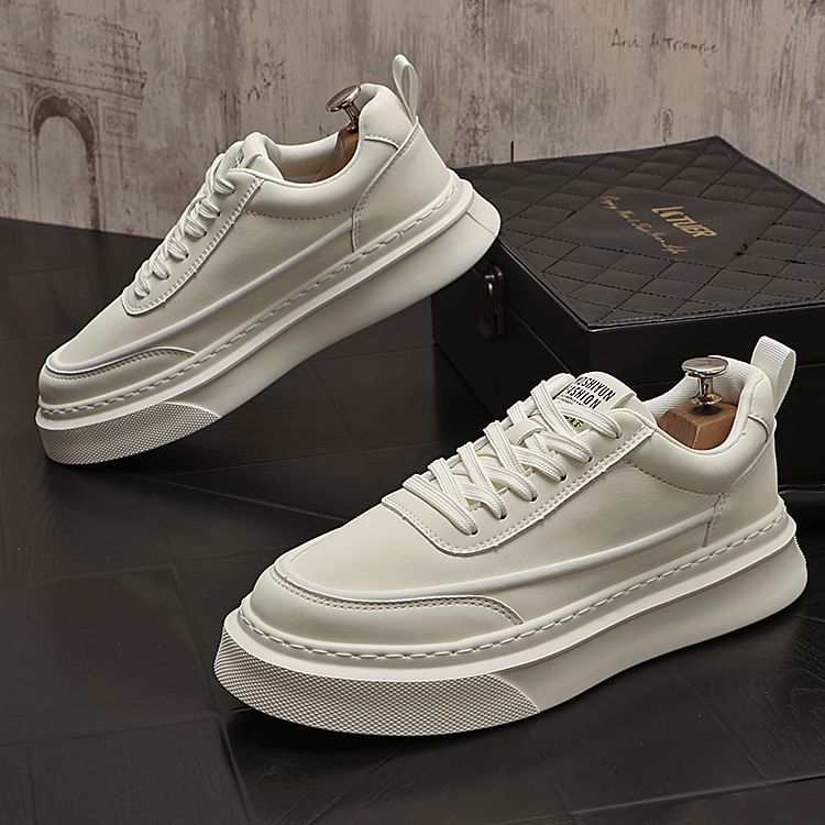 Mr Ozera - Veterschoenen met effen platform