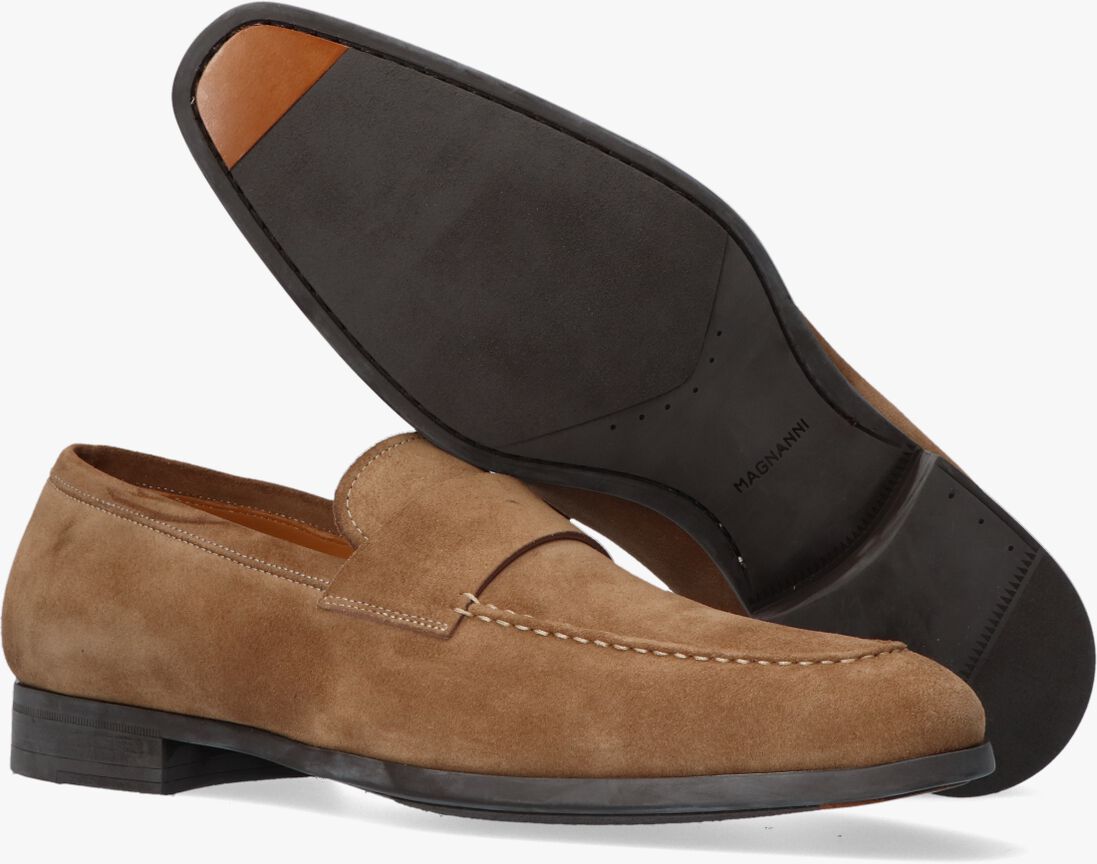 beige magnanni loafers 22816