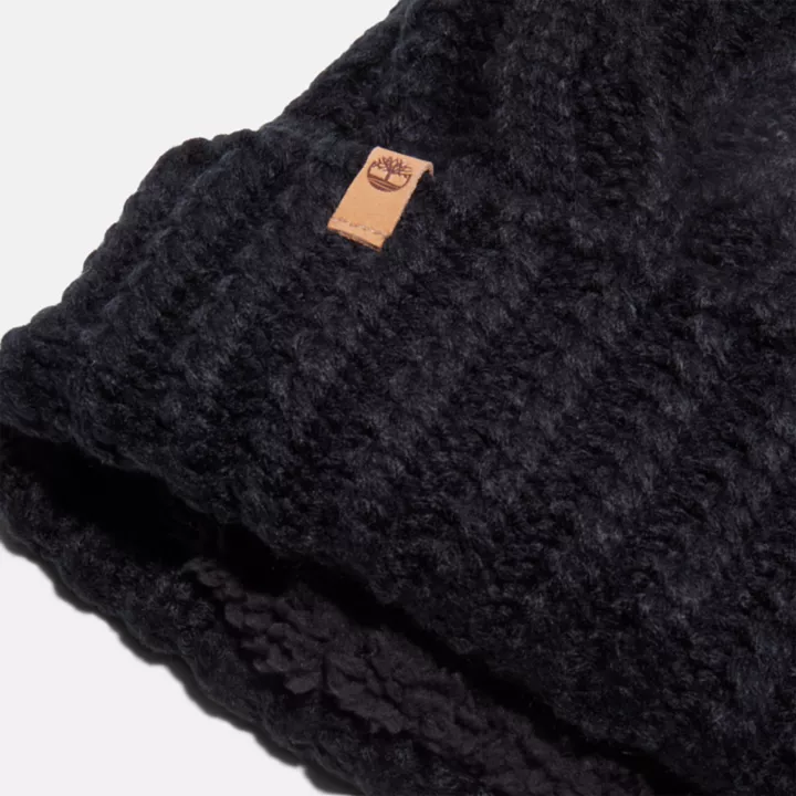 Bonnet en maille torsadée Autumn Woods pour femme en noir