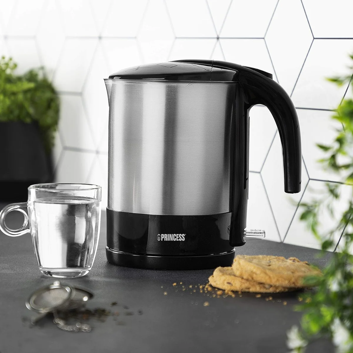 bouilloire électrique de 1,7L sans fil 2200W noir gris Princess