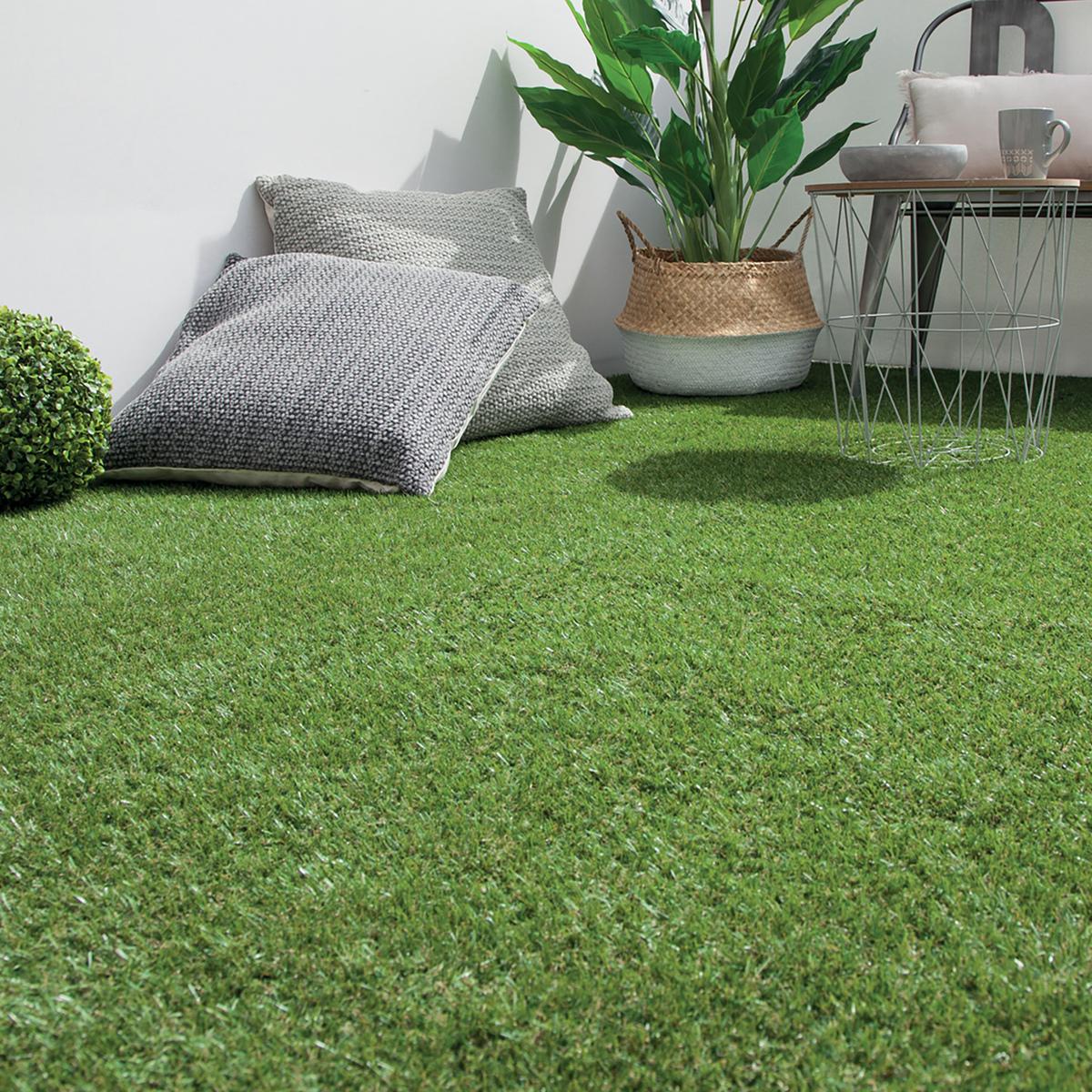 GAZON ARTIFICIEL ROULEAU 1X3M
