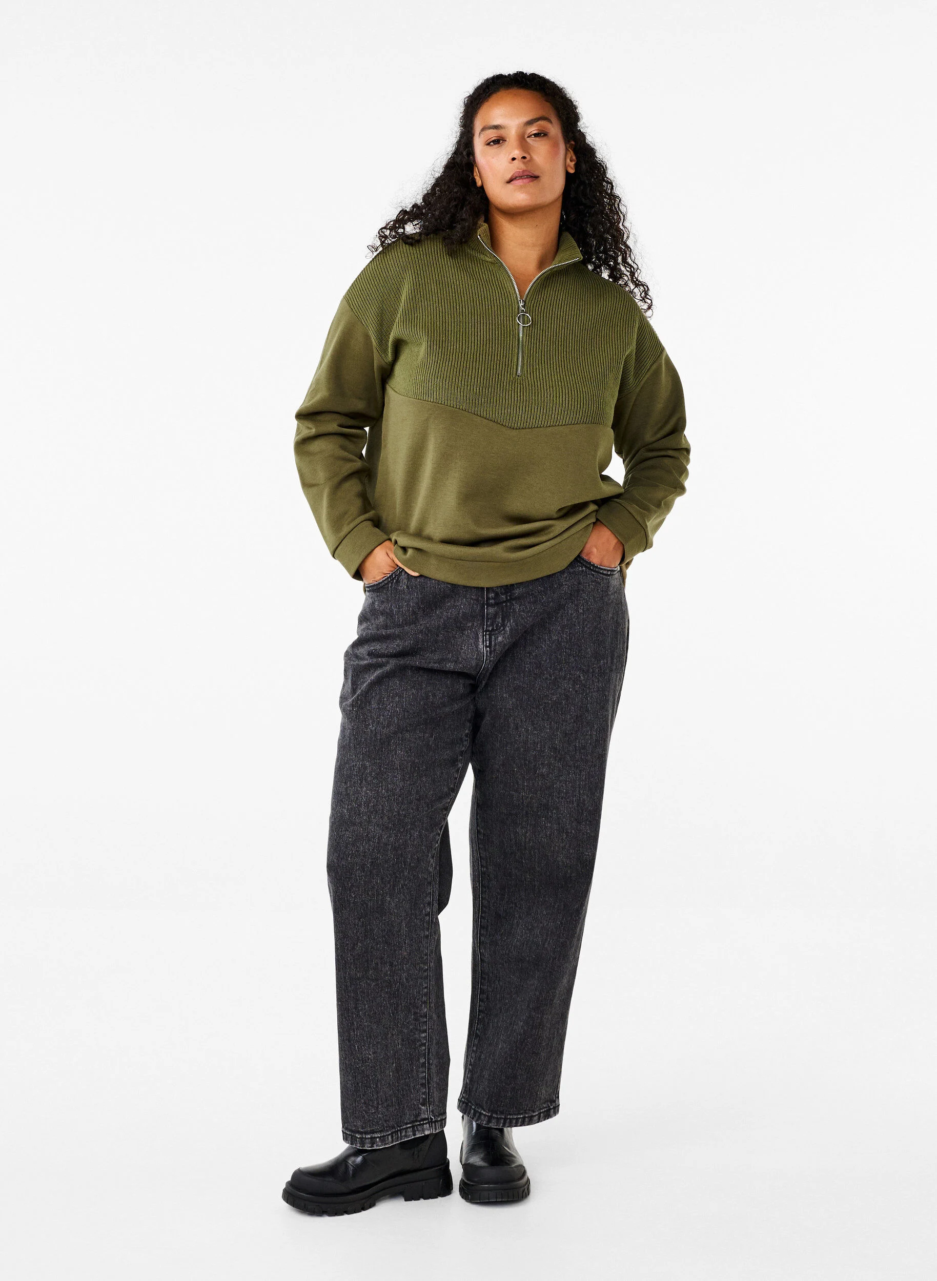 Sweatshirt med strik og lynlås