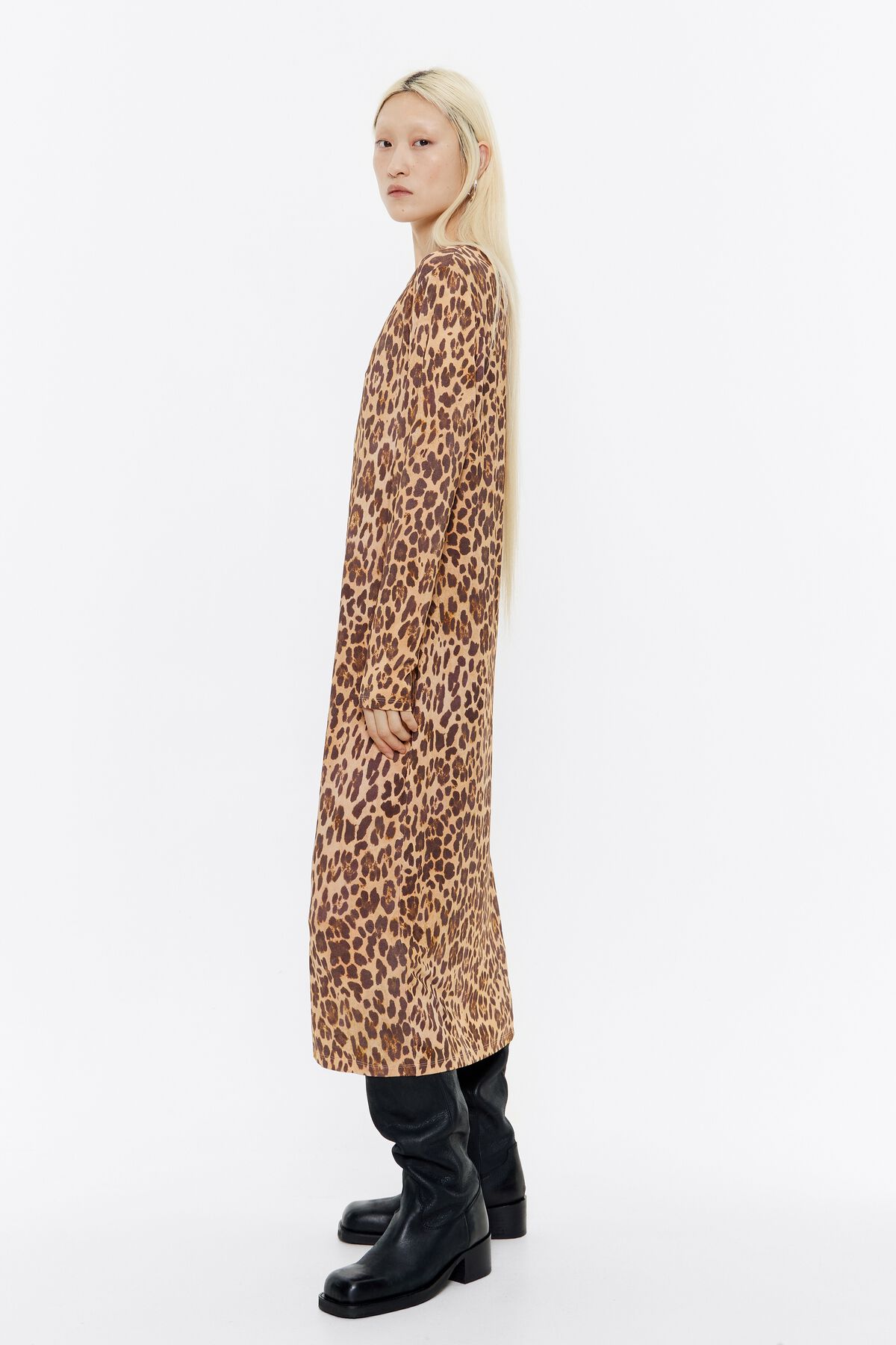 Vestido midi de viscose com estampa de leopardo natural