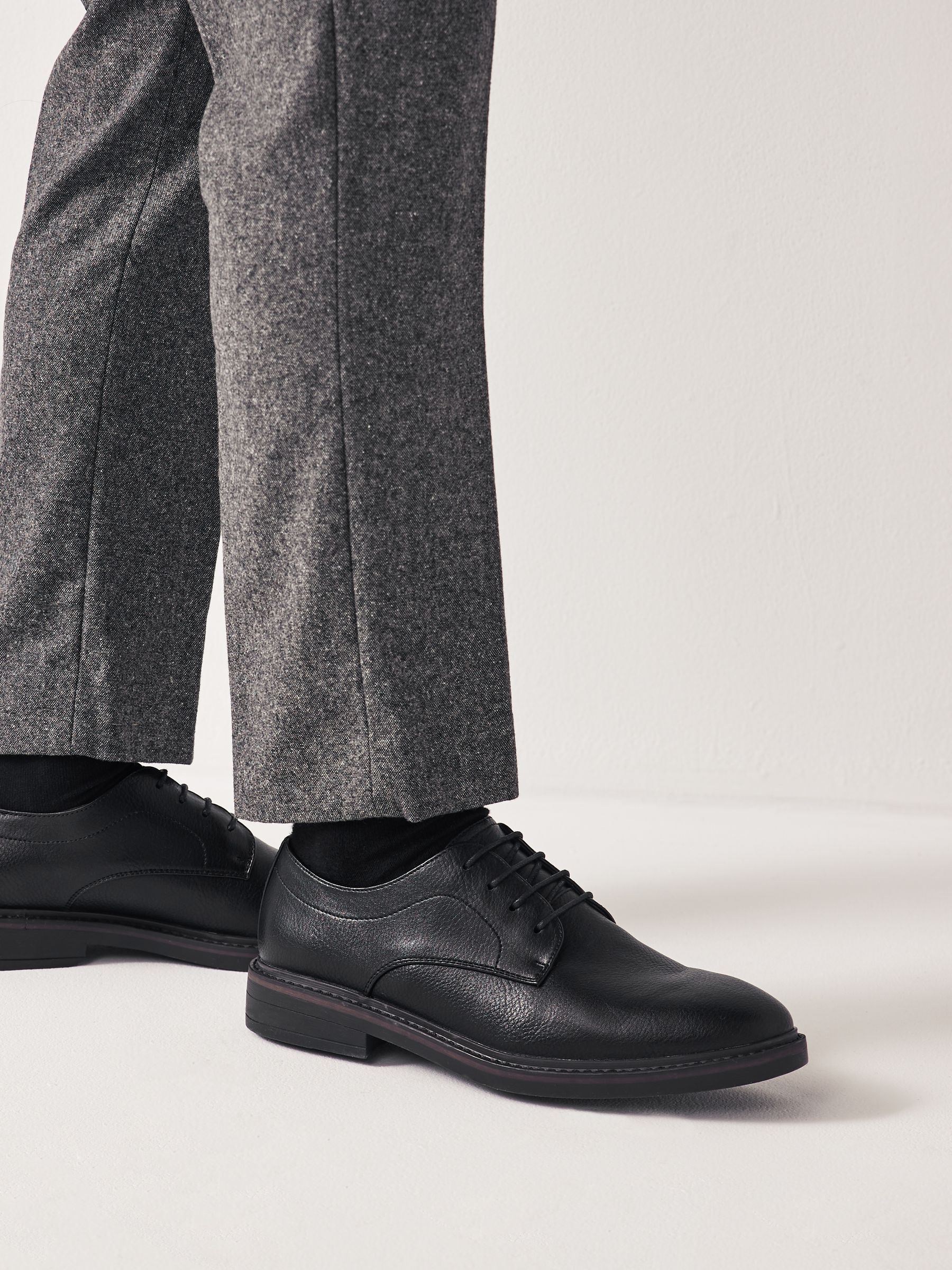 Zwart - Derby-schoenen met dikke zool