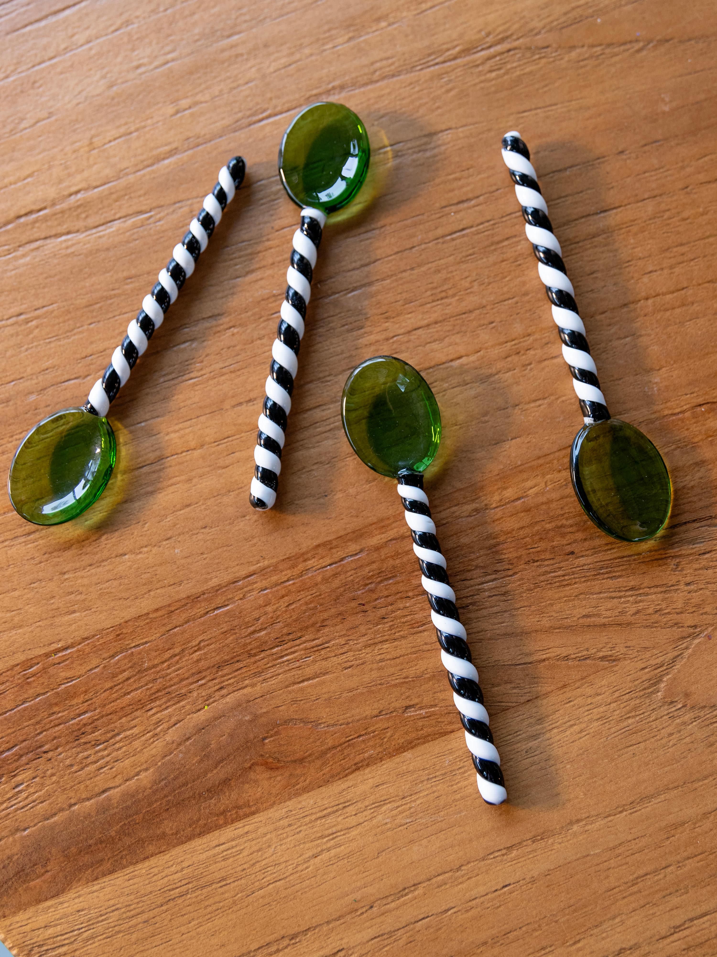 Handgemaakte glazen lepel Duet uit borosilicaatglas, 4 stuks