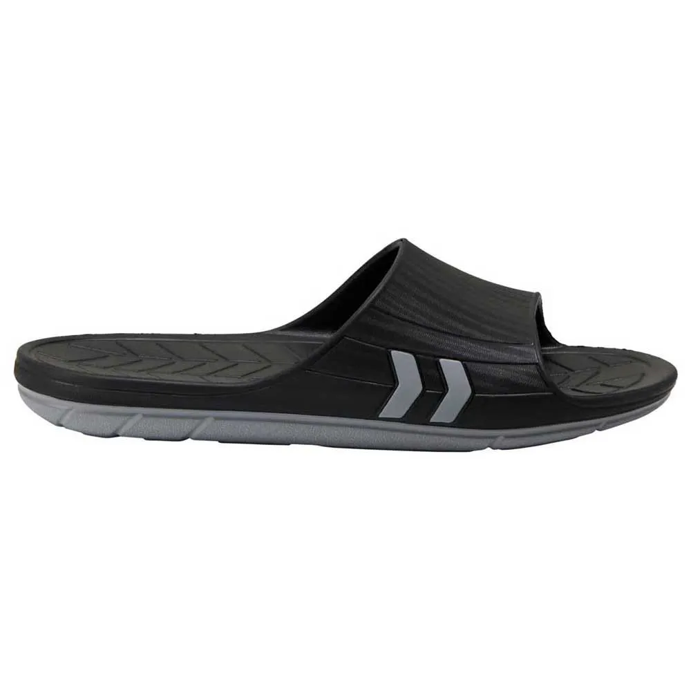 Chinelo Hummel Nielsen
