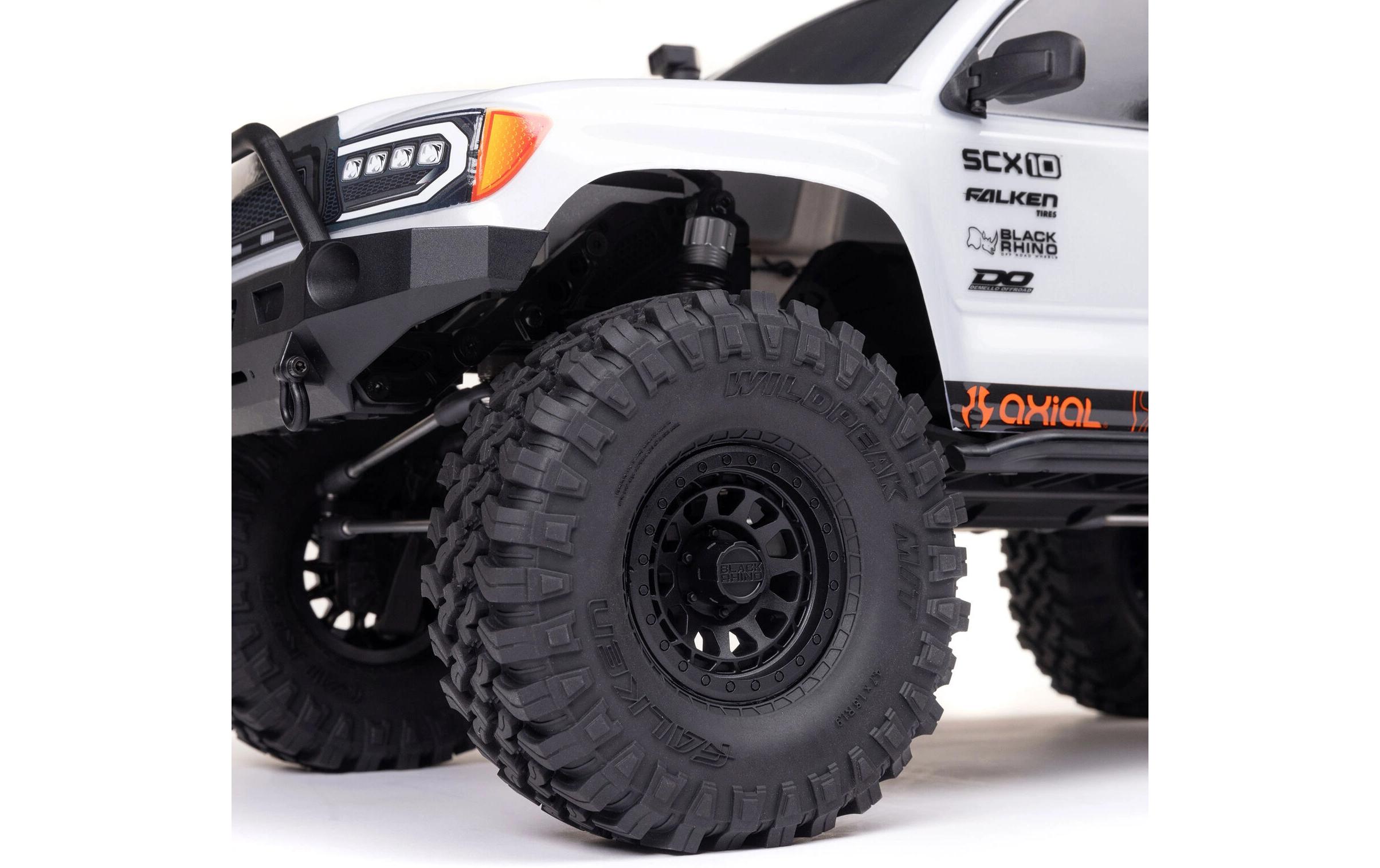 Scale Crawler SCX10 III Base Camp ARTR, Weiss<br>Rockcrawler Basis Ausführung mit Spektrum