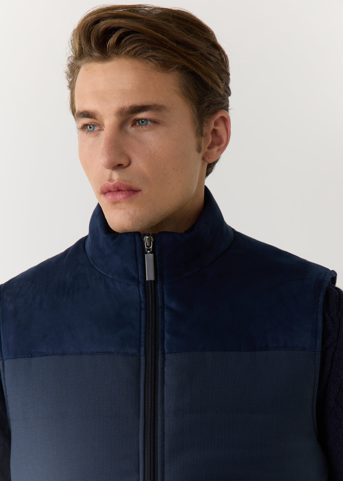 Doudoune light sans manches bi-matière unie bleu jeans