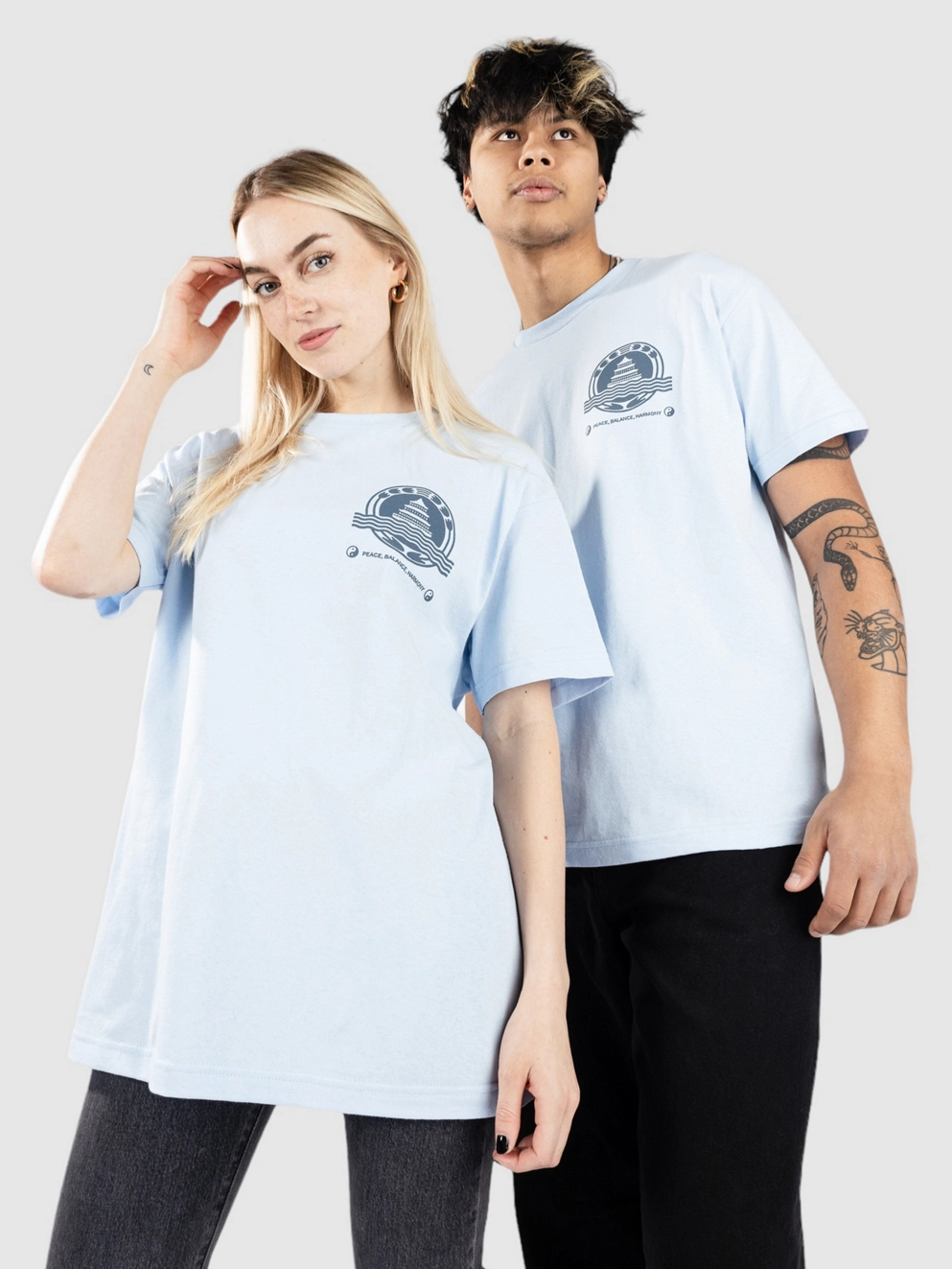 Smile And Wave Temple T-Shirt sky blue