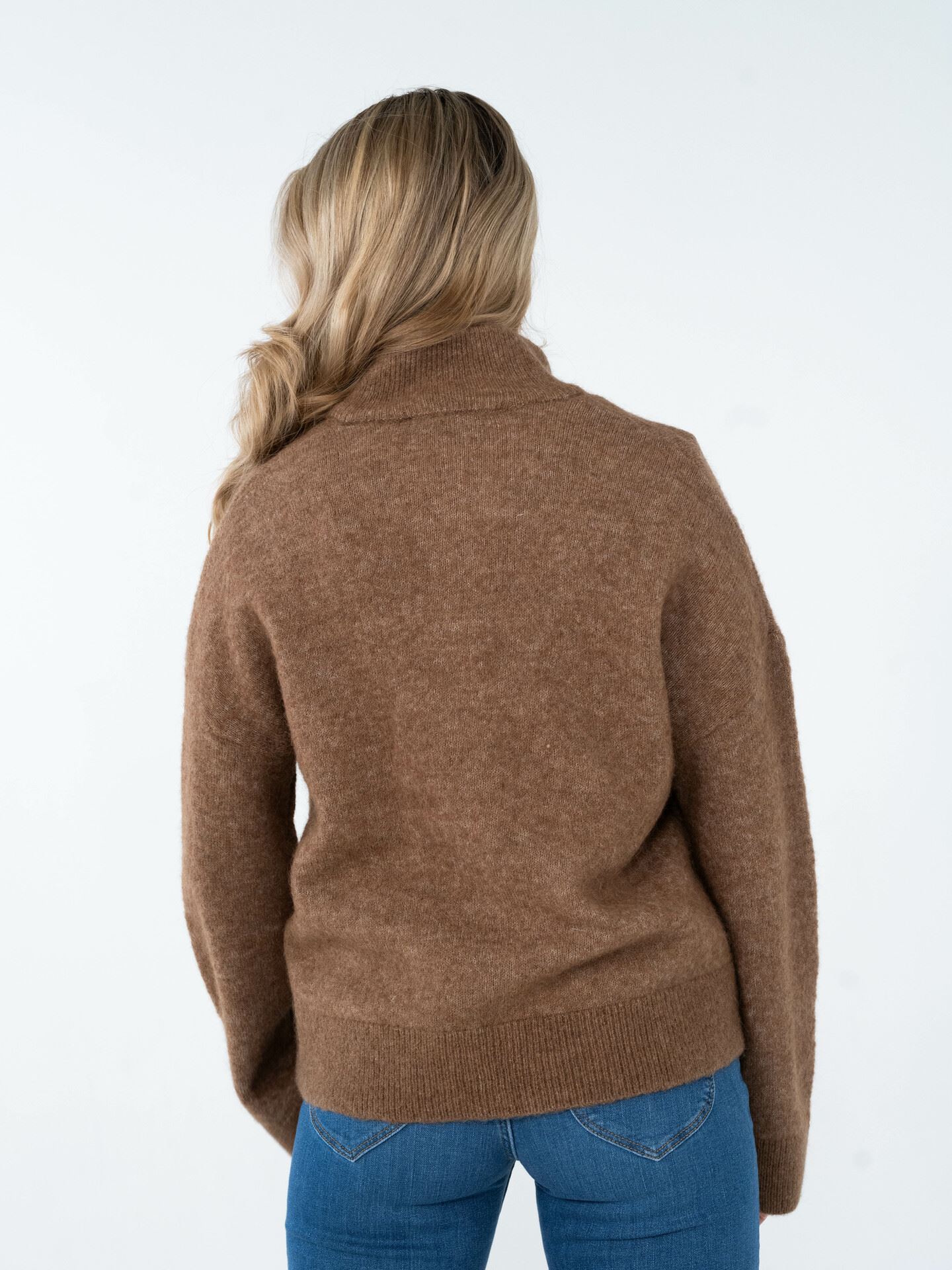 Sia Ras Long Sleeve Knit Zipper Cardigan
