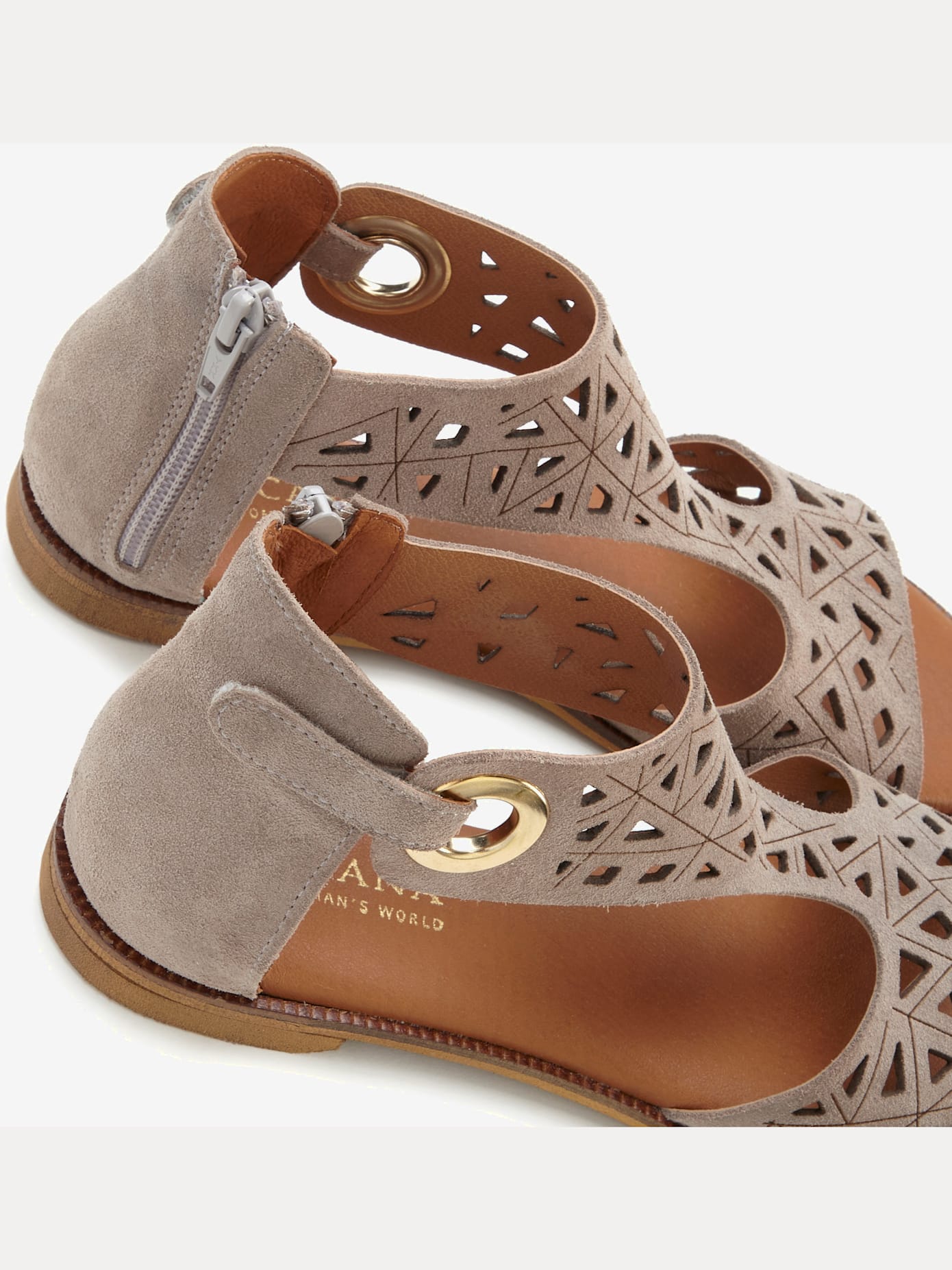 Sandales cuir de qualité, très doux et confortable
