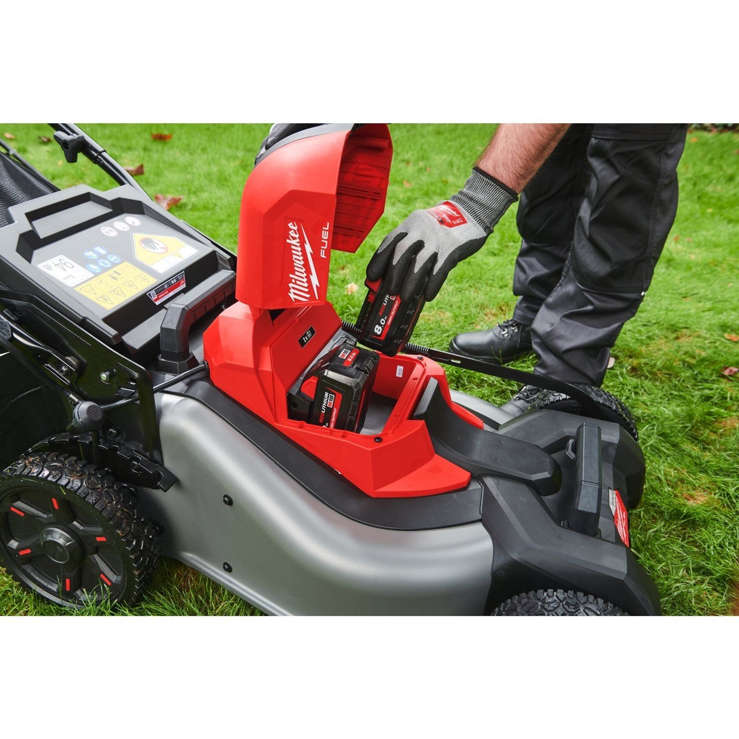 Milwaukee M18 FUEL™ F2LM46-0 Accu grasmaaier 46cm met wielaandrijving 2x18V Basic Body - 4933492010