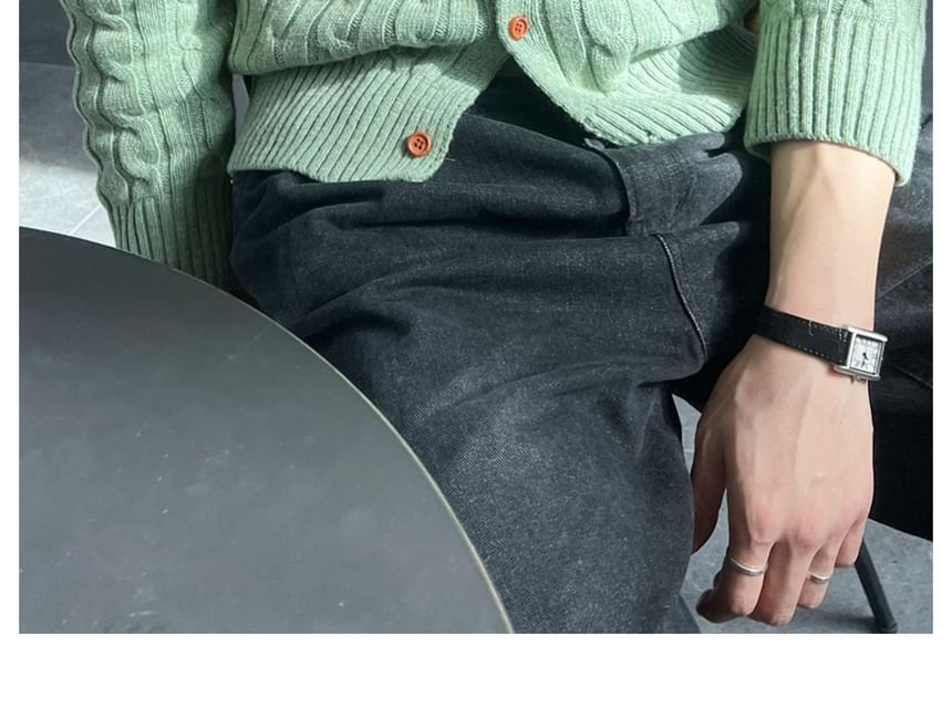 Okwano - Effen kabelgebreid vest met kraag