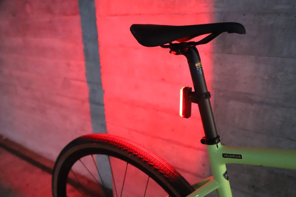 APOLLO 500  SICHTBAR PRO USB-C Lichtset  schwarz