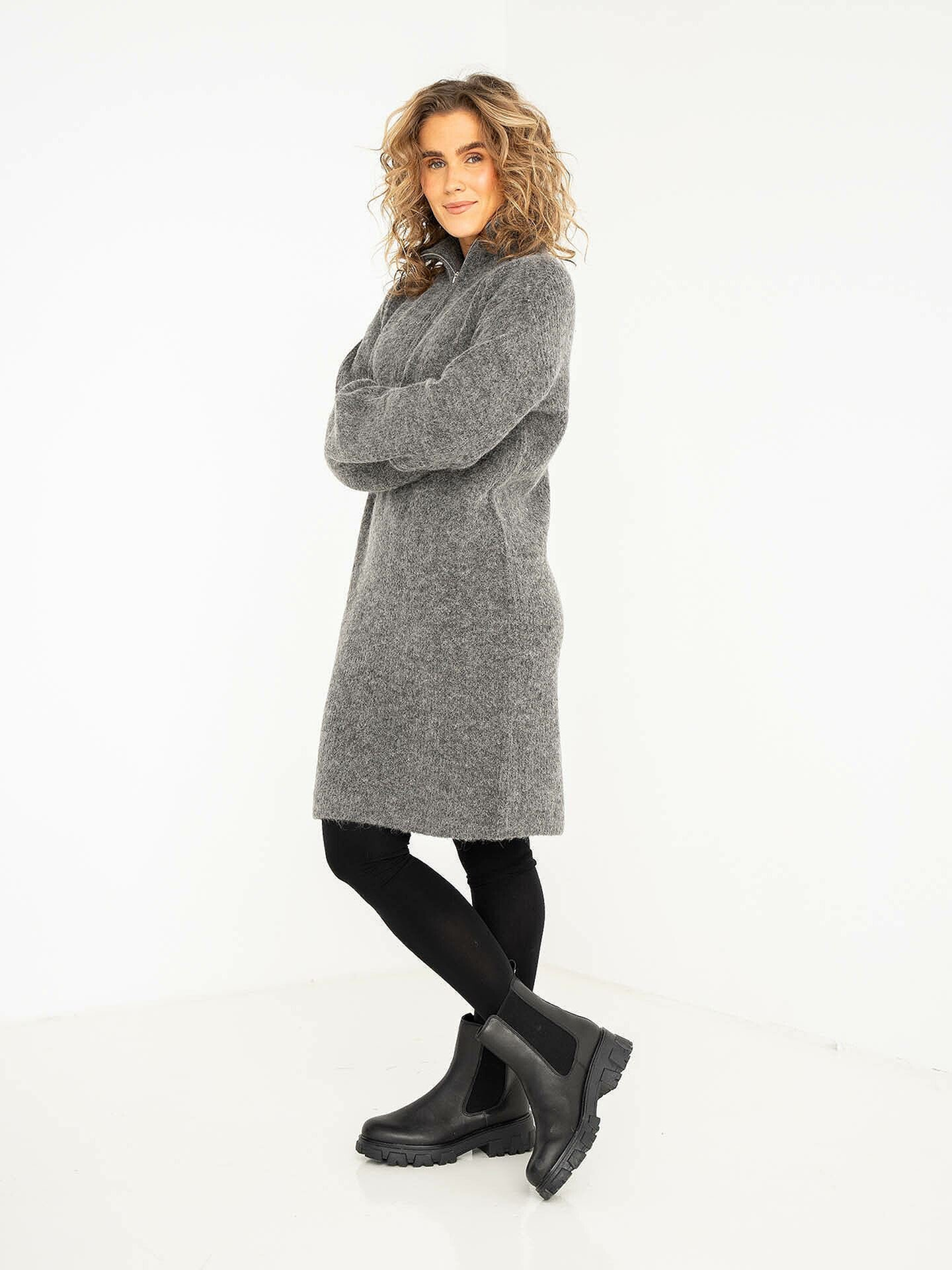 Sia Ras Long Zipper Knit Dress