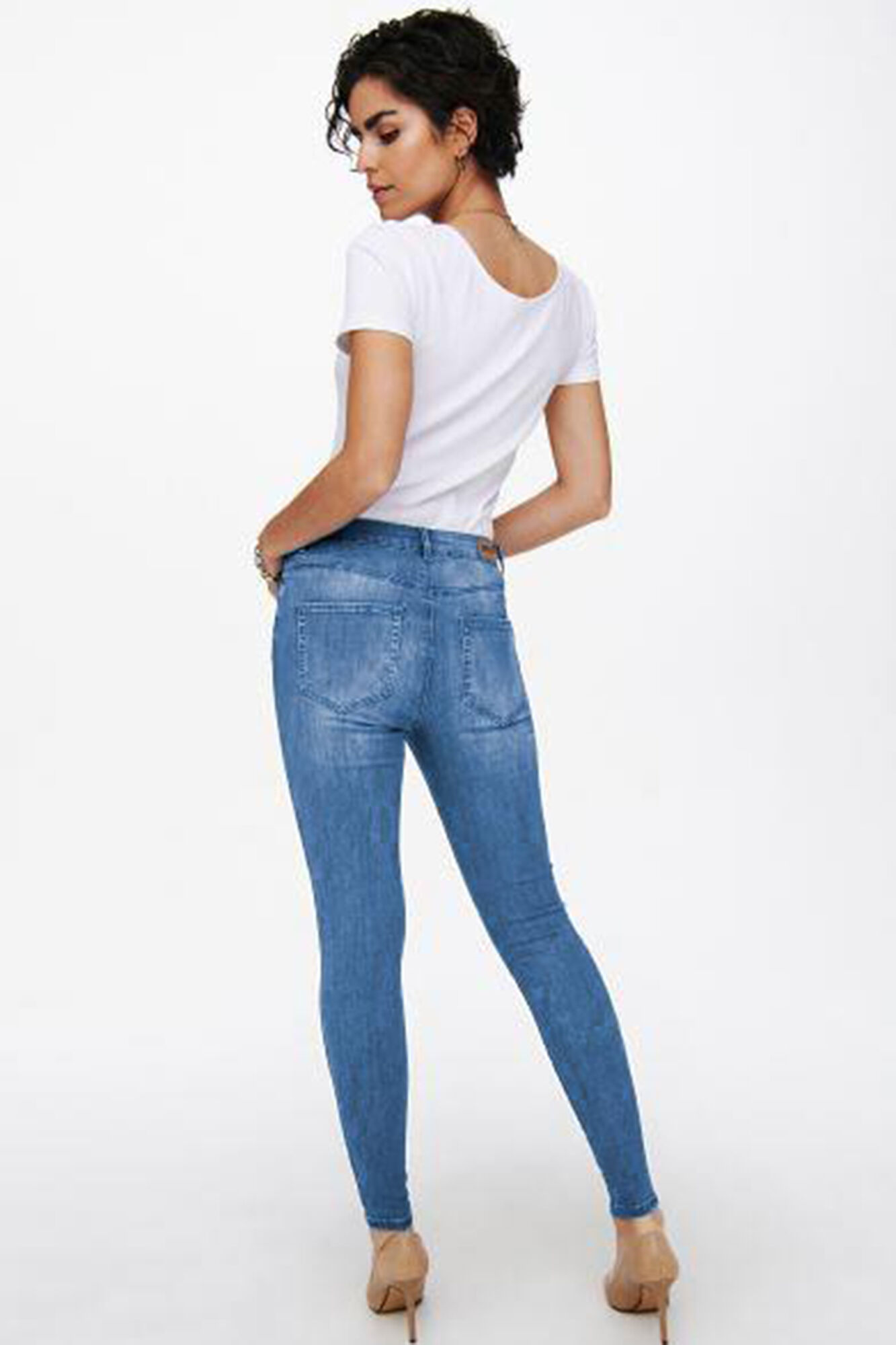 calça jeans skinny azul escura